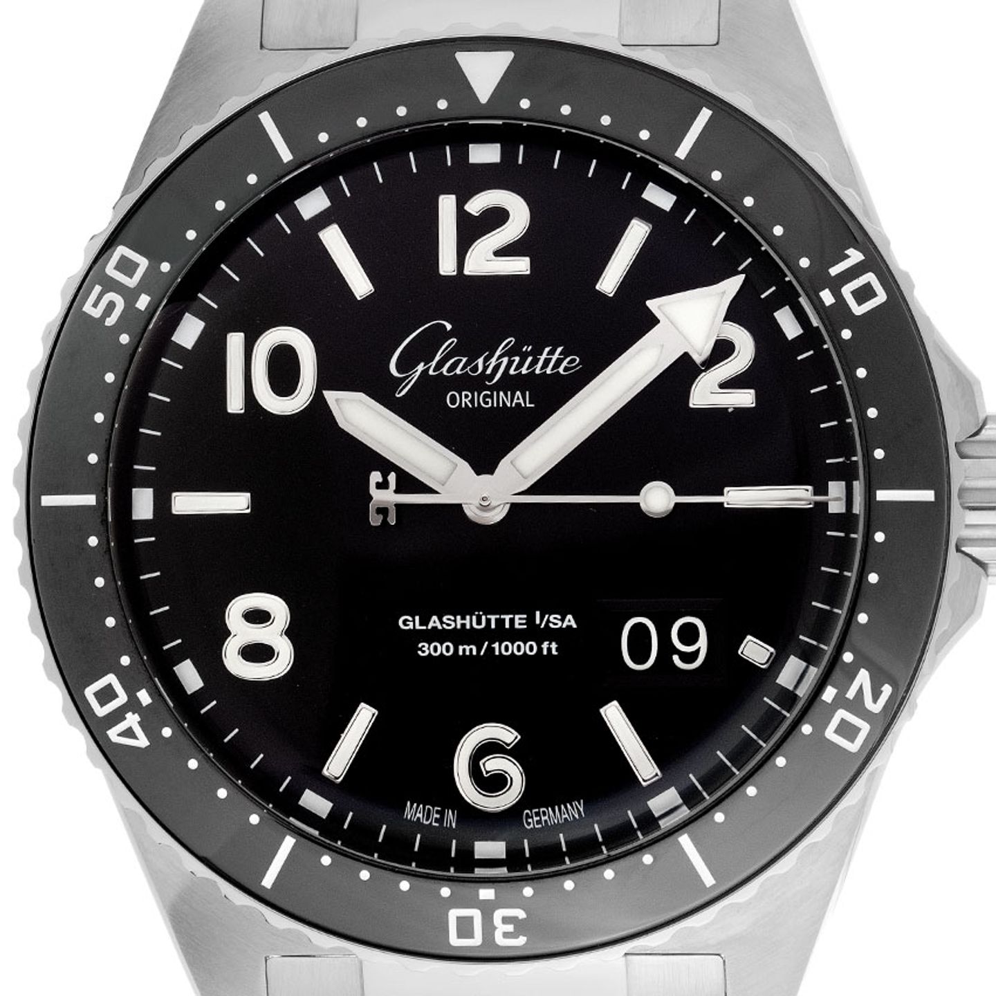 Glashütte Original SeaQ Panorama Date 1-36-13-01-80-70 (2026) - Zwart wijzerplaat 43mm Staal (1/7)