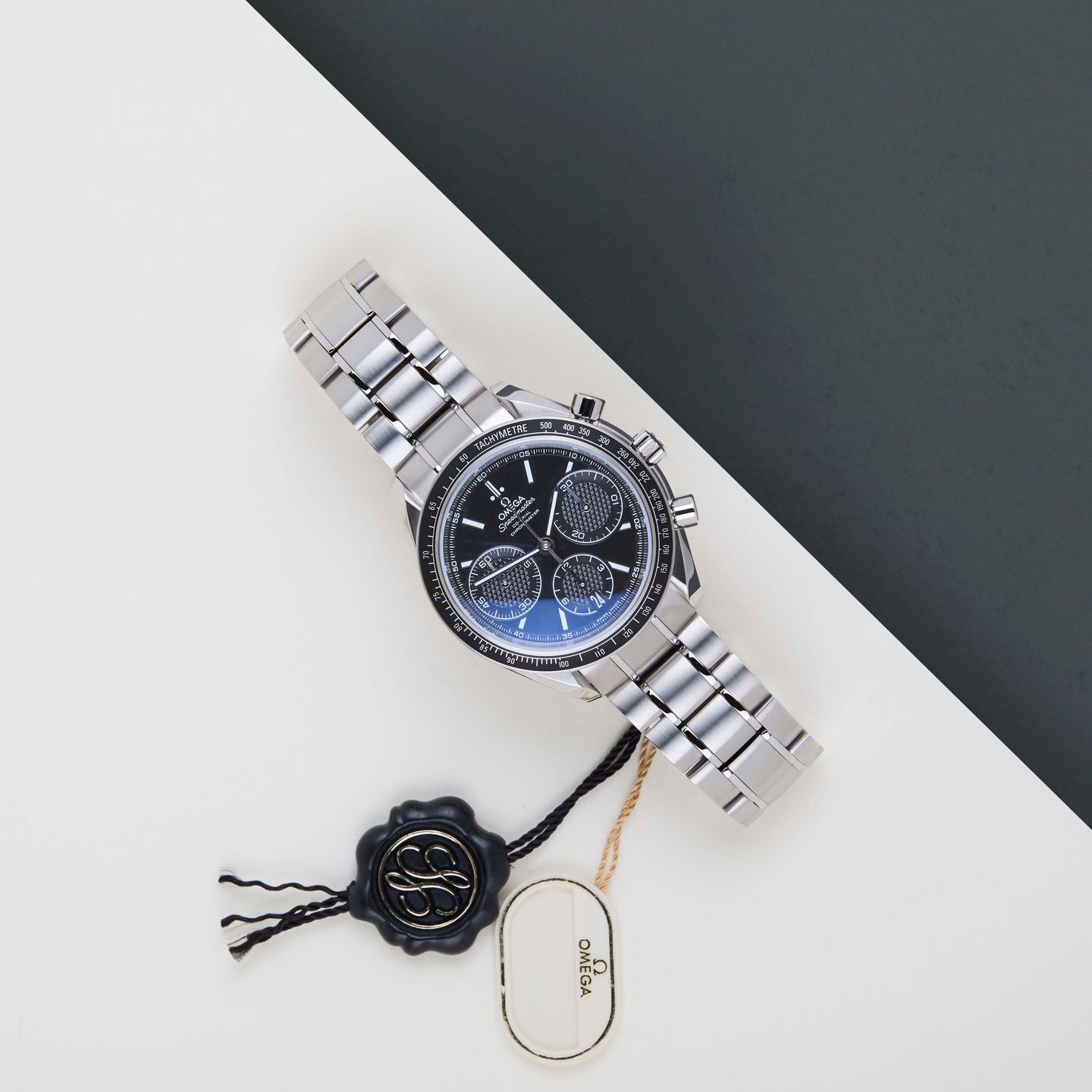 Omega Speedmaster Racing 326.30.40.50.01.001 (2025) - Zwart wijzerplaat 40mm Staal (2/8)