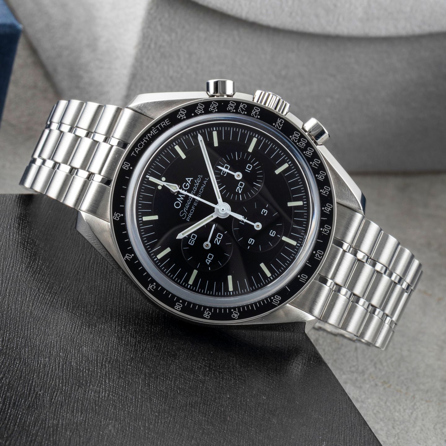 Omega Speedmaster Professional Moonwatch 310.30.42.50.01.002 - (2/8)