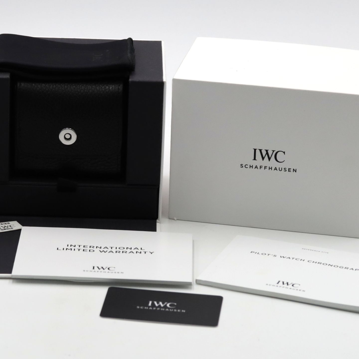 IWC Ingenieur AMG IW377903 (Unknown (random serial)) - Black dial 43 mm Titanium case (8/8)