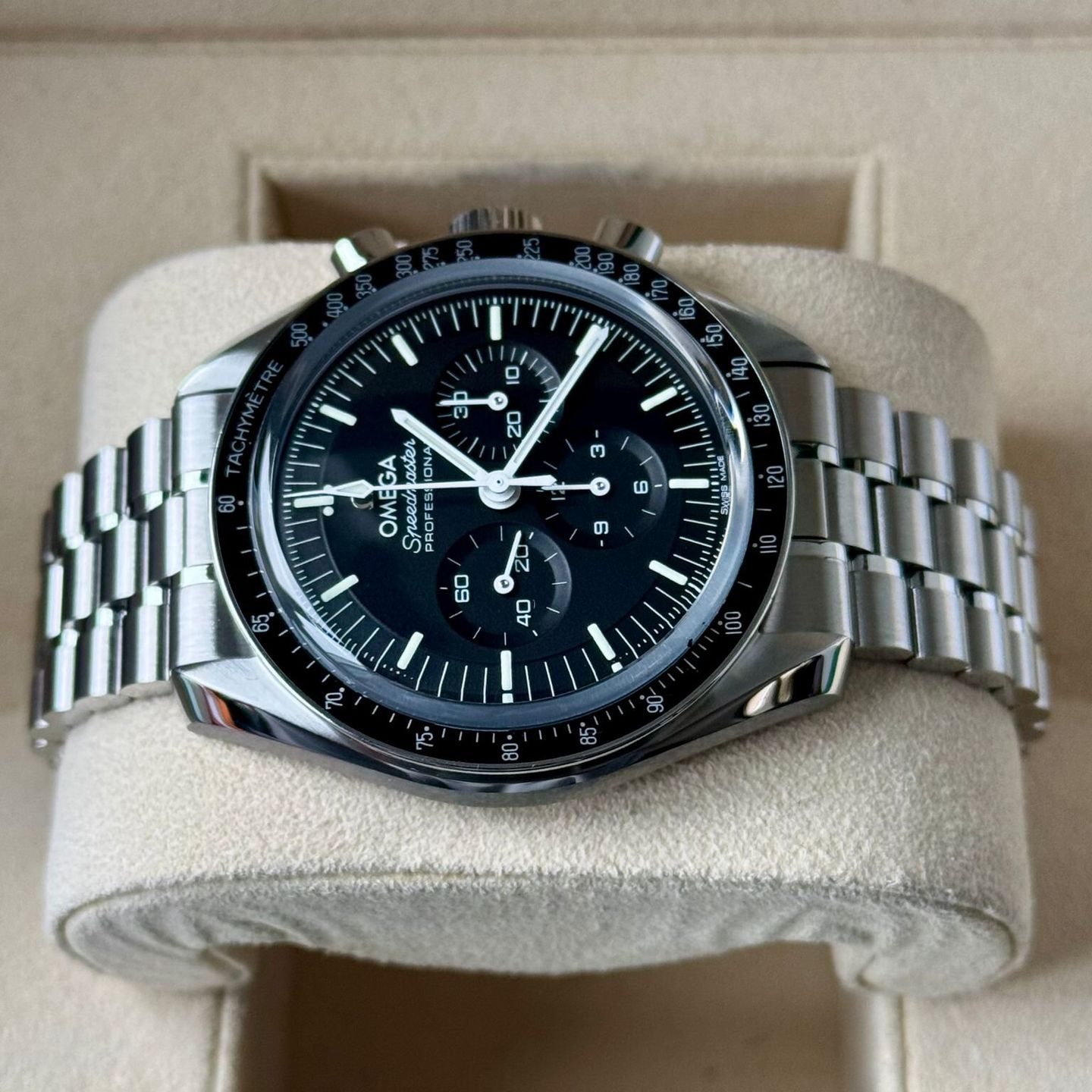 Omega Speedmaster Professional Moonwatch 310.30.42.50.01.002 (2024) - Black dial 42 mm Steel case (5/7)