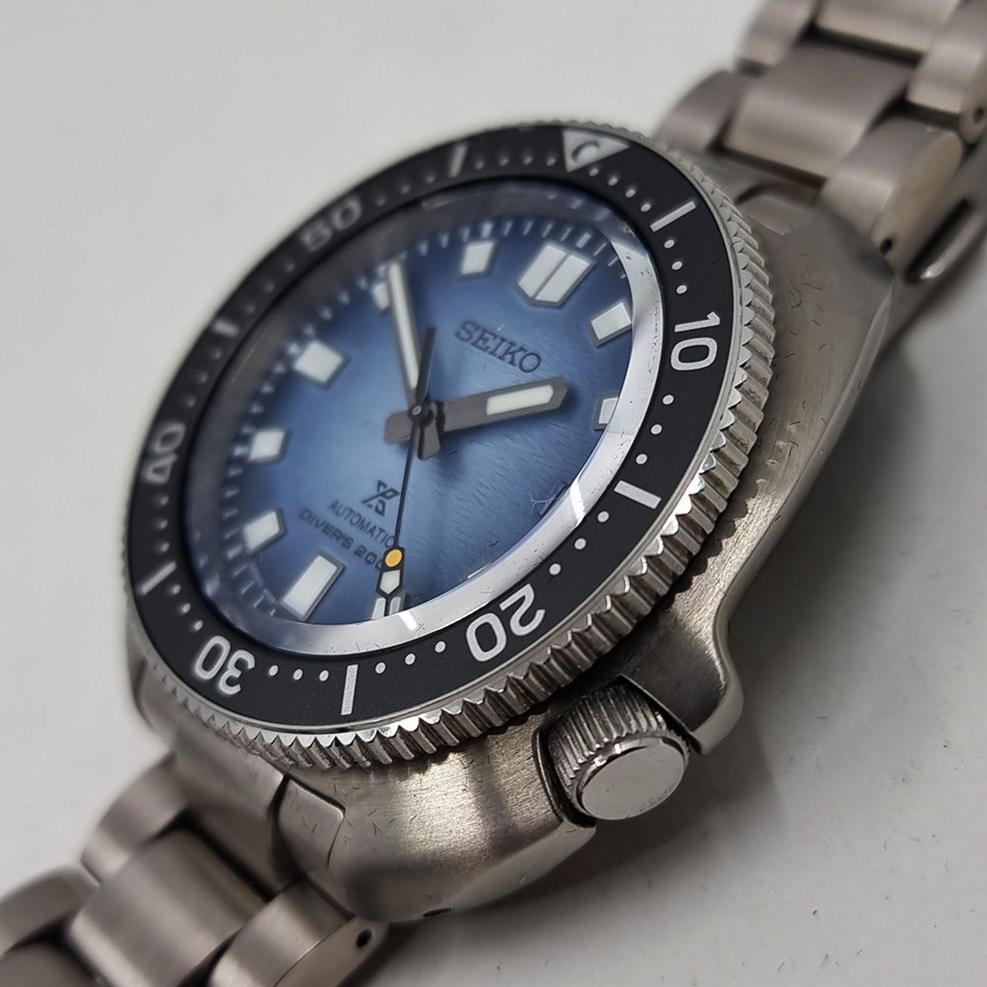 Seiko Prospex SPB263J1 (2025) - Blue dial 43 mm Steel case (3/8)