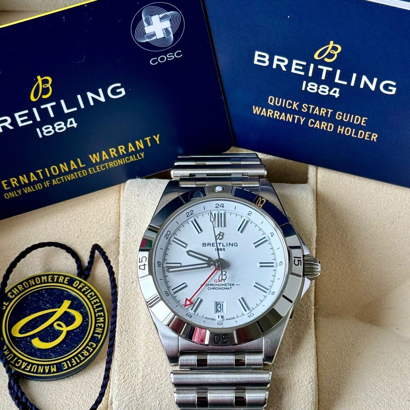 Breitling Chronomat GMT A32398101A1A1 (2024) - Silver dial 40 mm Steel case (7/7)