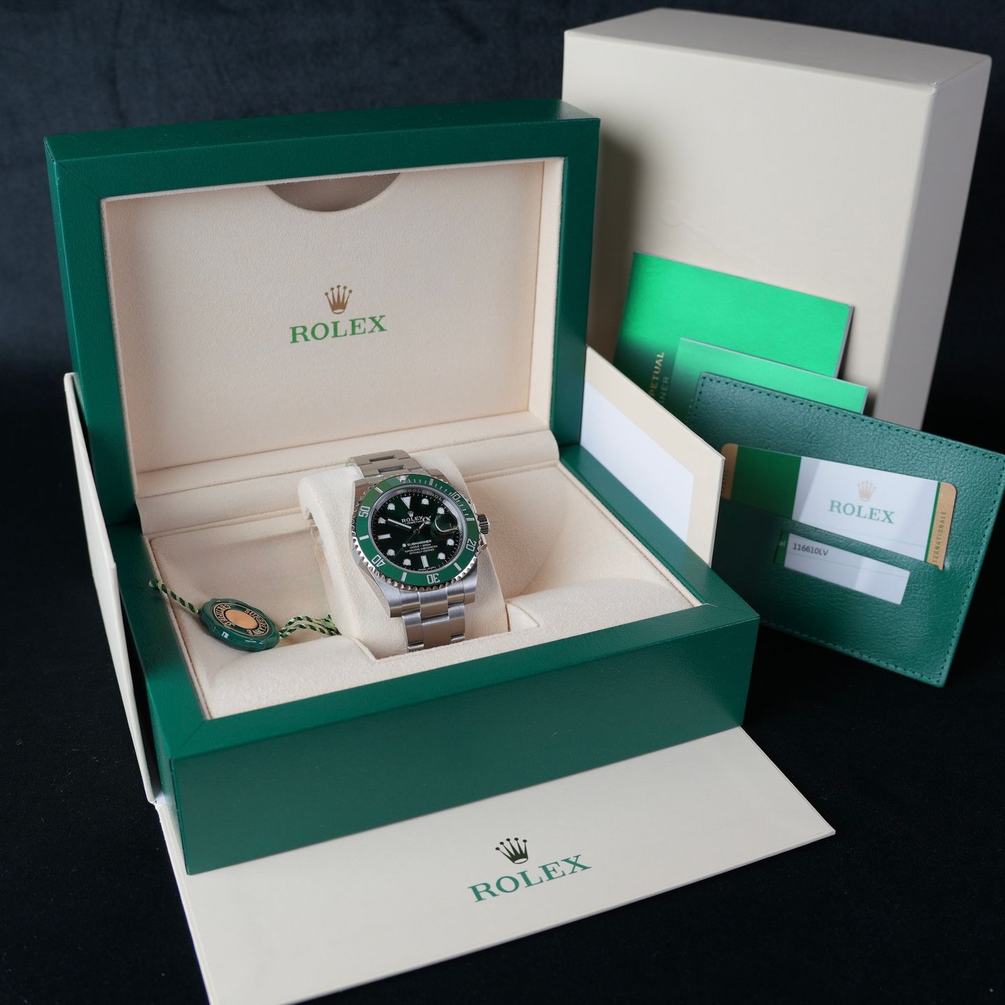 Rolex Submariner Date 116610LV - (8/8)