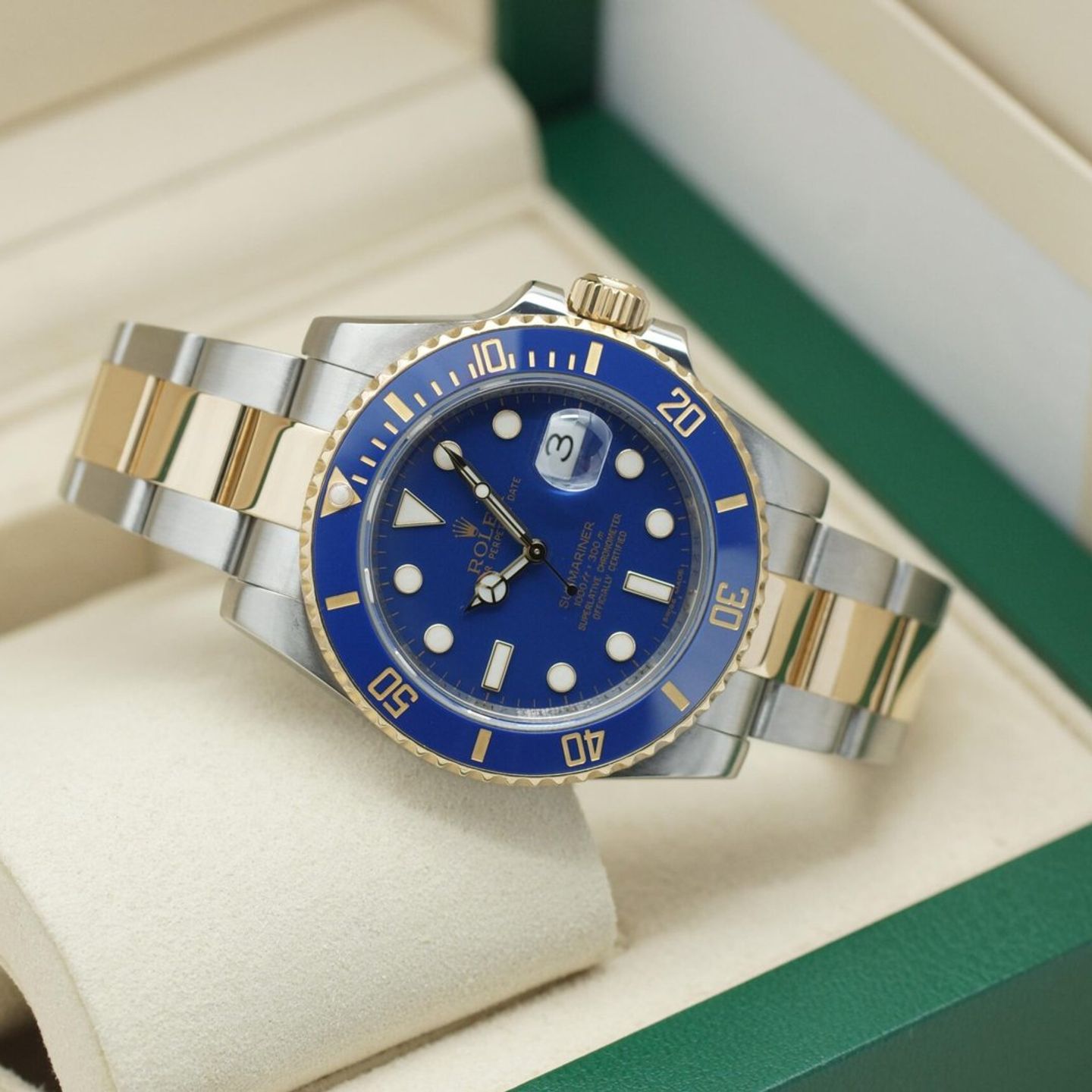 Rolex Submariner Date 116613LB (2013) - Blue dial 40 mm Gold/Steel case (1/8)