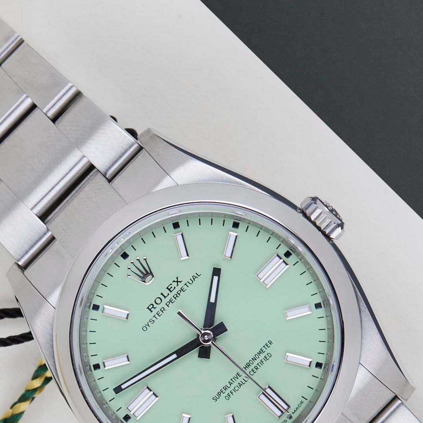 Rolex Oyster Perpetual 36 126000 - (3/8)