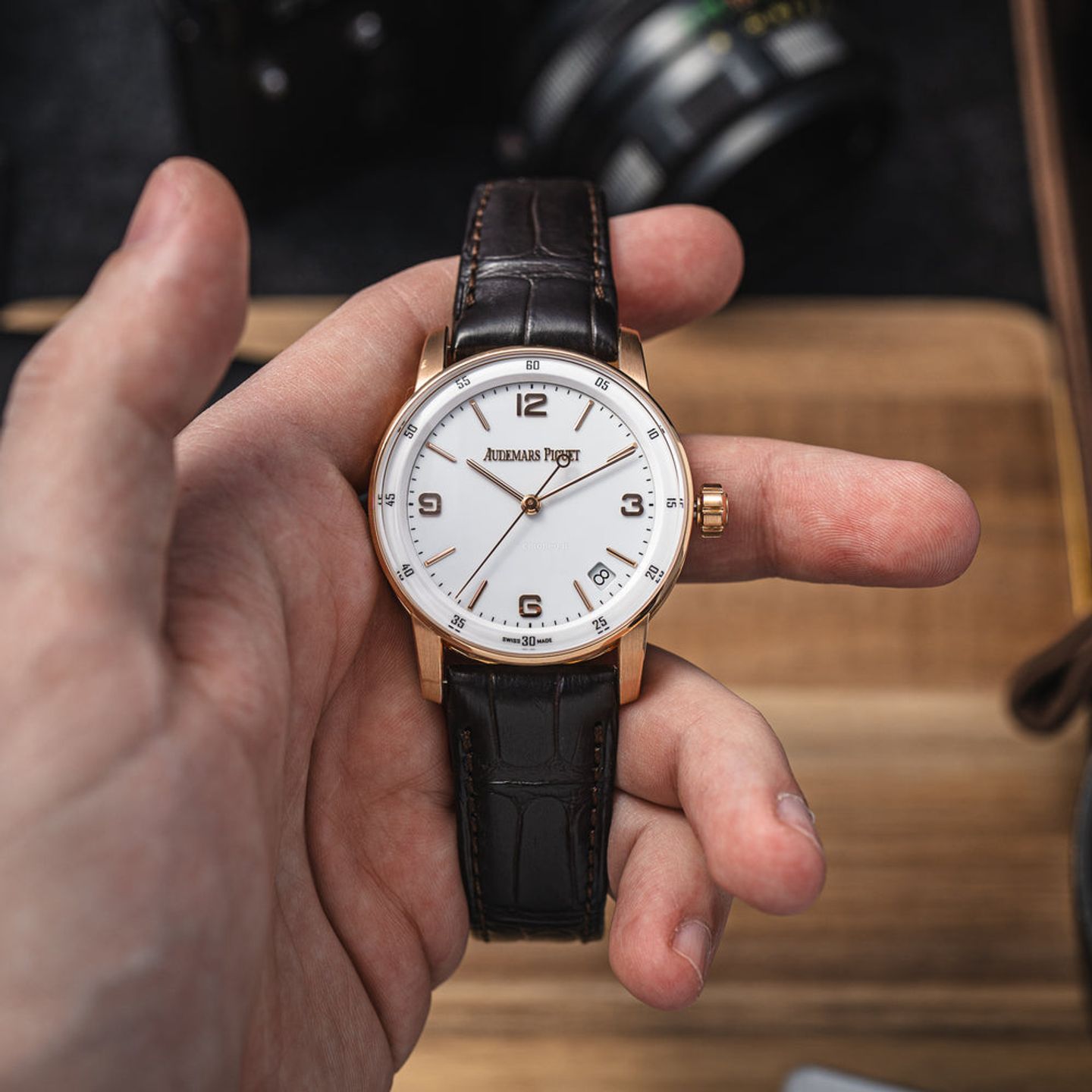 Audemars Piguet CODE 11.59 15210OR.OO.A099CR.01 (Onbekend (willekeurig serienummer)) - Wit wijzerplaat 41mm Roségoud (3/8)