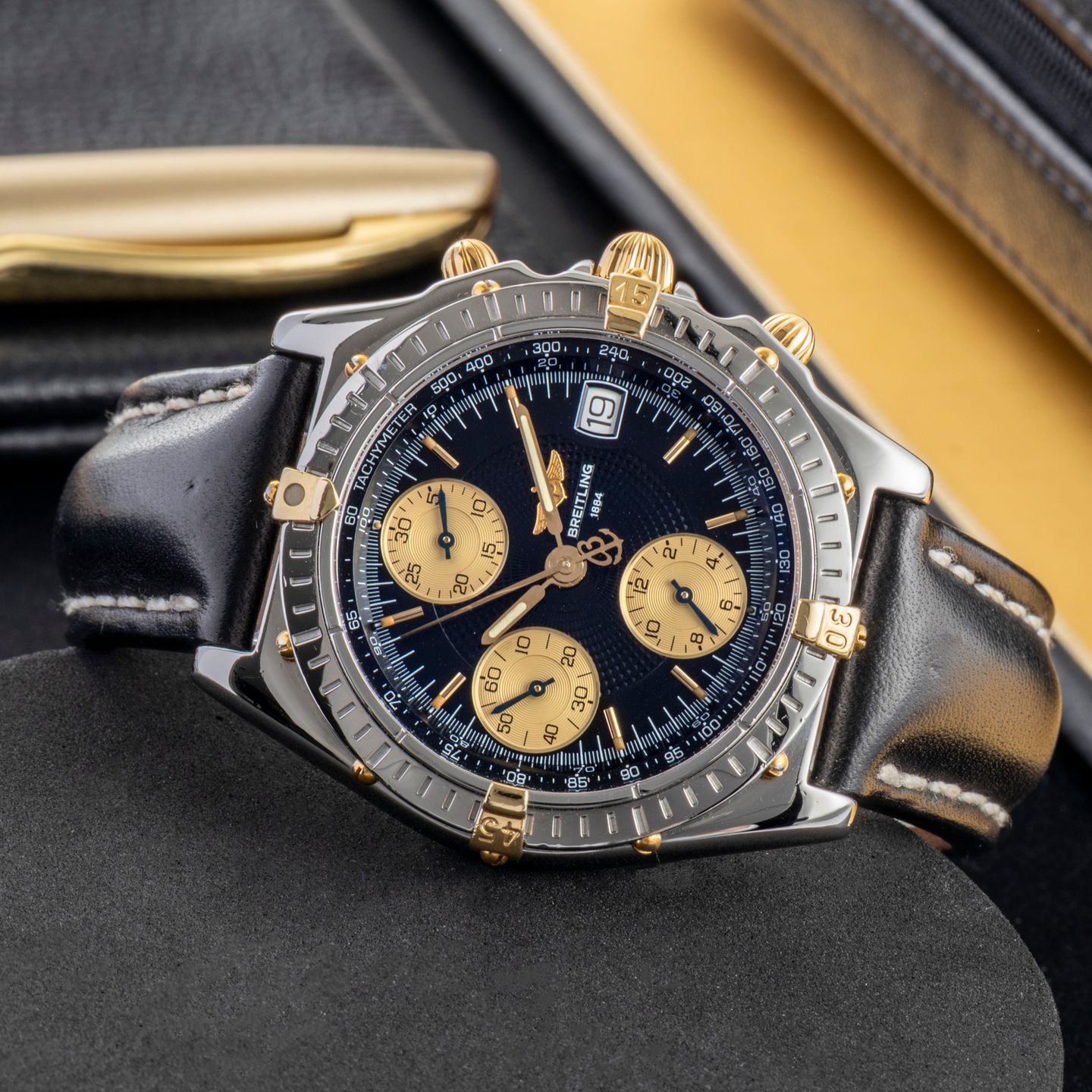 Breitling Chronomat B13050.1 - (2/8)