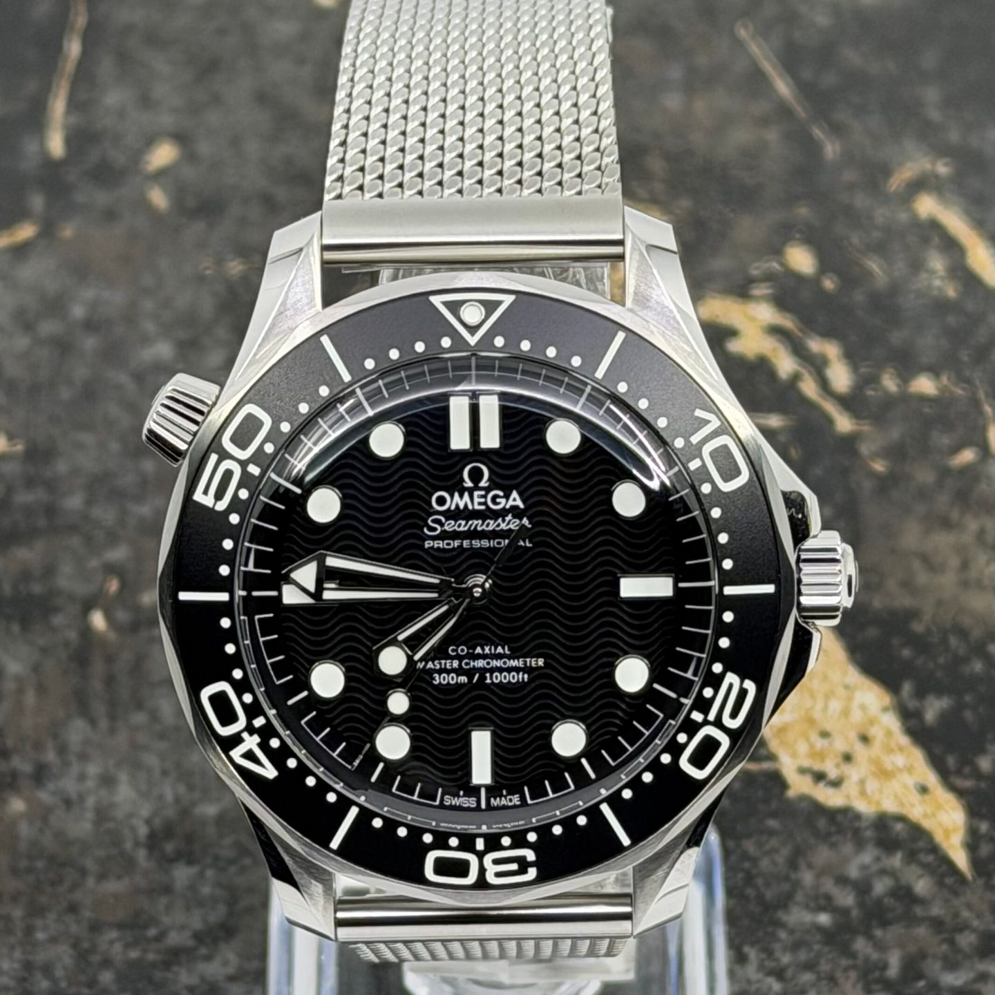 Omega Seamaster Diver 300 M 210.30.42.20.01.010 - (2/8)