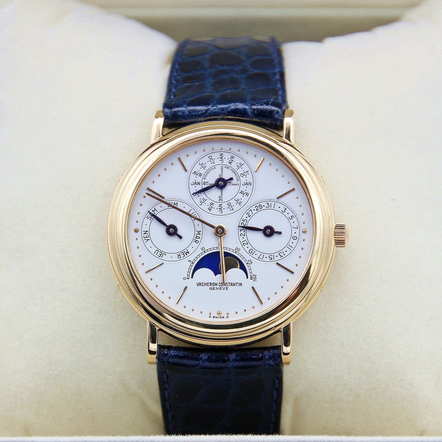 Vacheron Constantin Patrimony 43031 (1992) - Wit wijzerplaat 37mm Geelgoud (1/8)