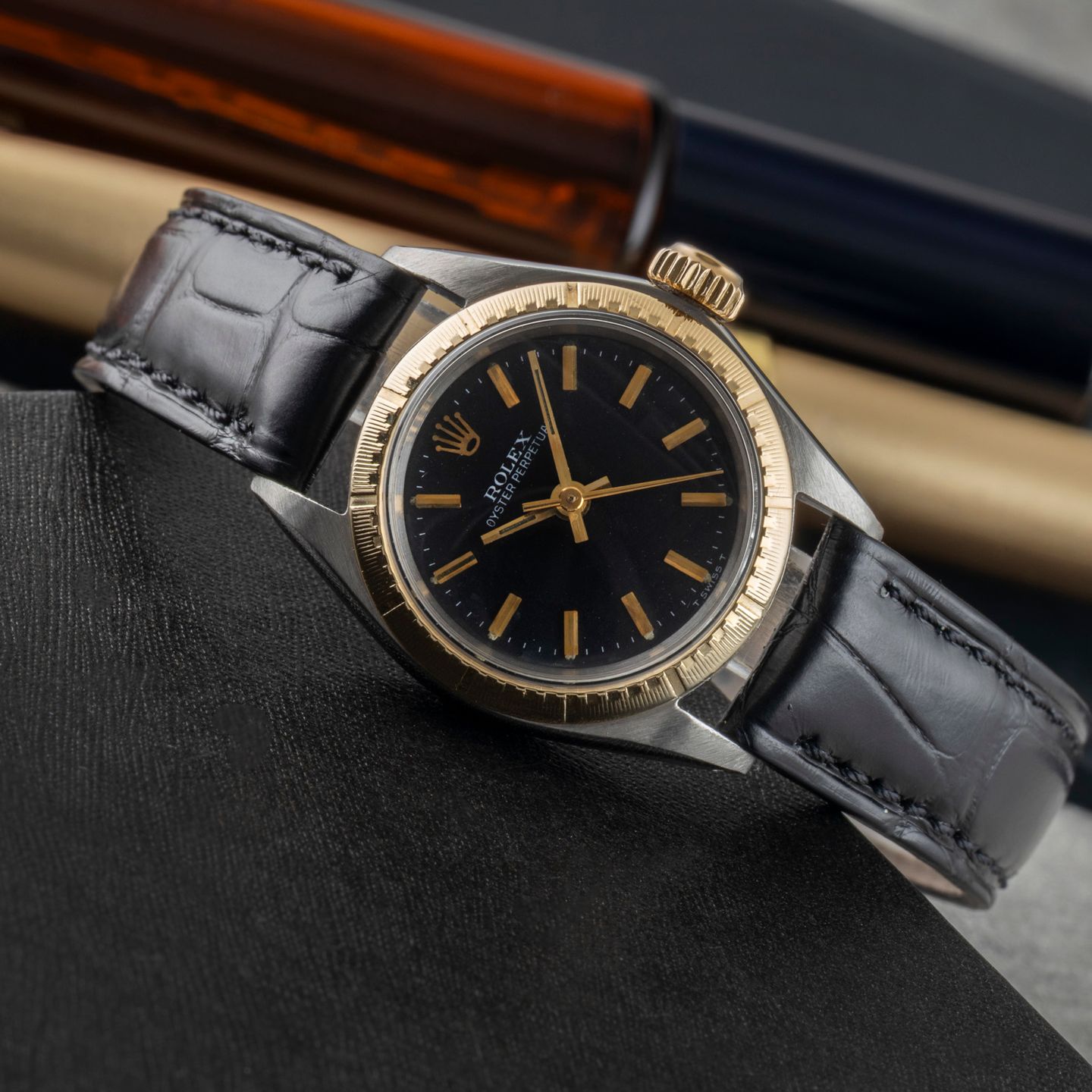 Rolex Oyster Perpetual 6804 (1969) - Black dial 26 mm Gold/Steel case (2/8)