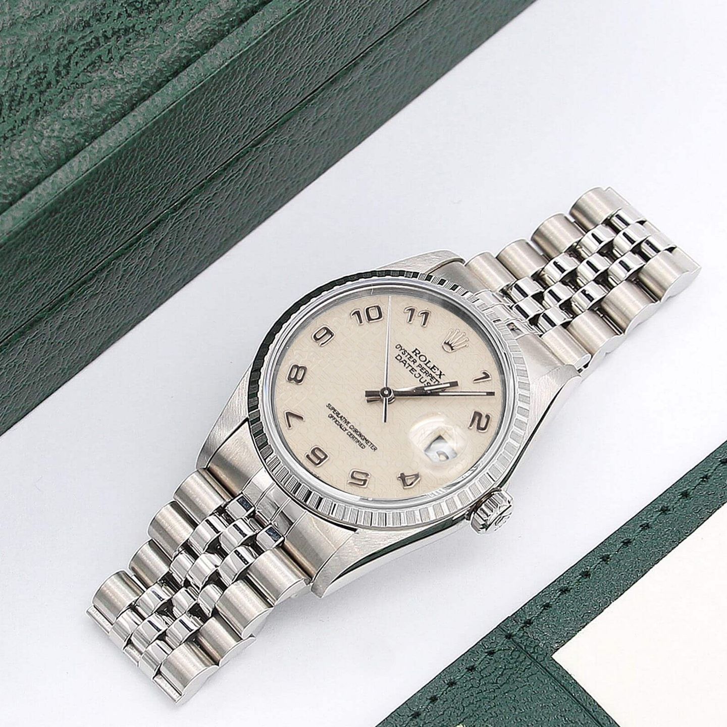 Rolex Datejust 36 16220 (Unknown (random serial)) - 36 mm Steel case (3/8)