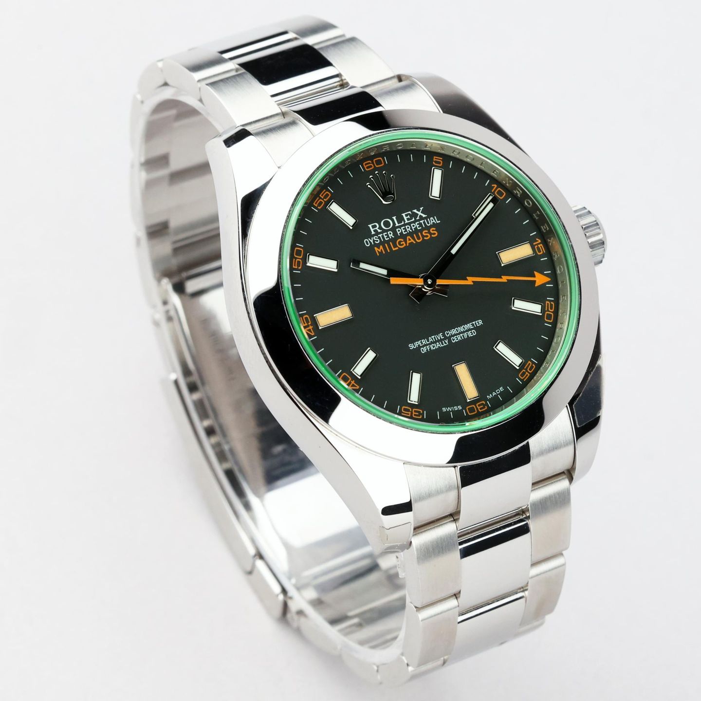 Rolex Milgauss 116400GV (2009) - Black dial 40 mm Steel case (2/8)