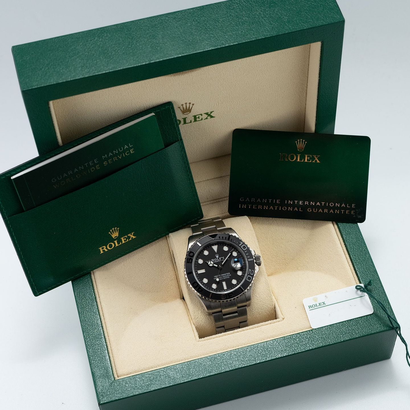 Rolex Yacht-Master 42 226627 (2025) - Black dial 42 mm Titanium case (6/6)