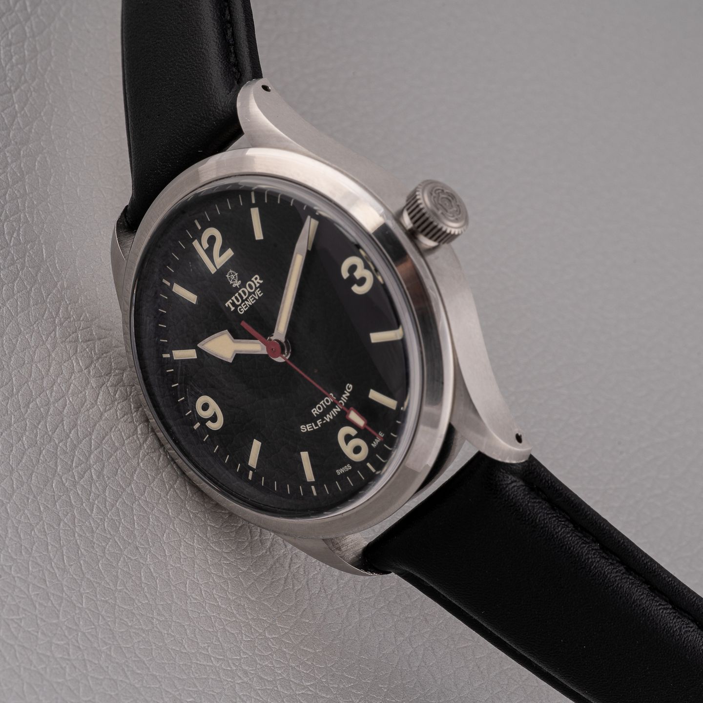 Tudor Heritage Ranger 79910 (2015) - Black dial 41 mm Steel case (3/8)