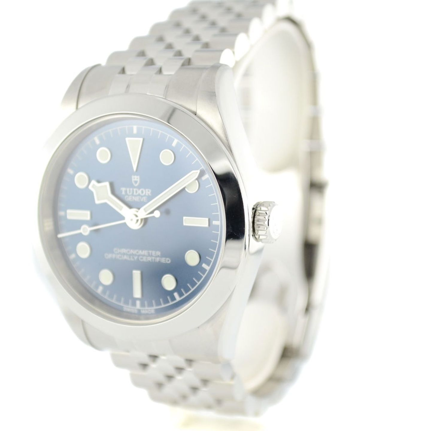 Tudor Black Bay 79660 (2024) - Blue dial 39 mm Steel case (2/7)