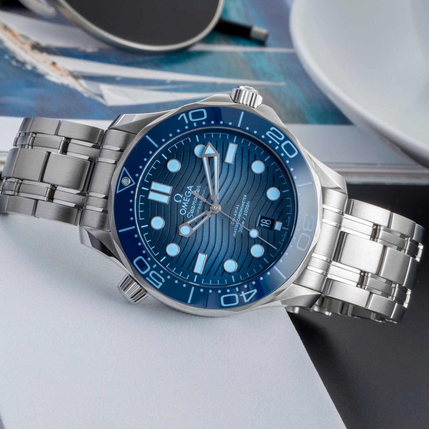 Omega Seamaster Diver 300 M 210.30.42.20.03.003 (Unknown (random serial)) - Blue dial 42 mm Steel case (2/8)