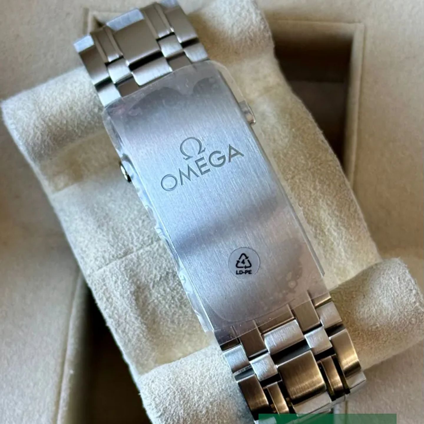 Omega Seamaster Diver 300 M 210.30.42.20.03.001 (2026) - Blauw wijzerplaat 42mm Staal (6/7)