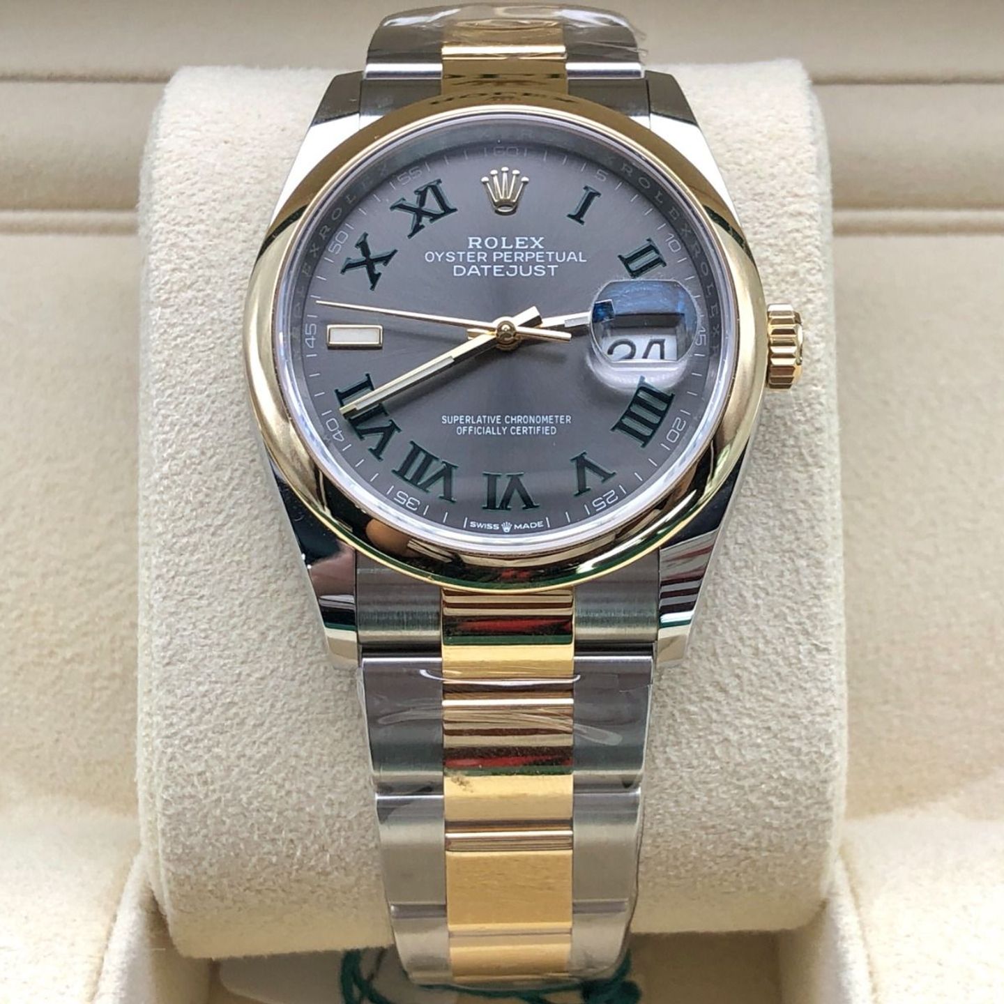 Rolex Datejust 36 126203 (2023) - Grijs wijzerplaat 36mm Staal (3/8)