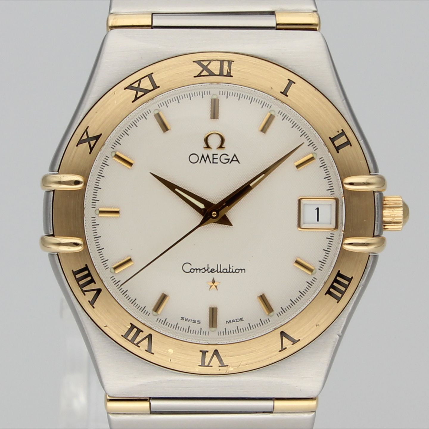 Omega Constellation 13123000 (Unknown (random serial)) - White dial 36 mm Gold/Steel case (1/8)