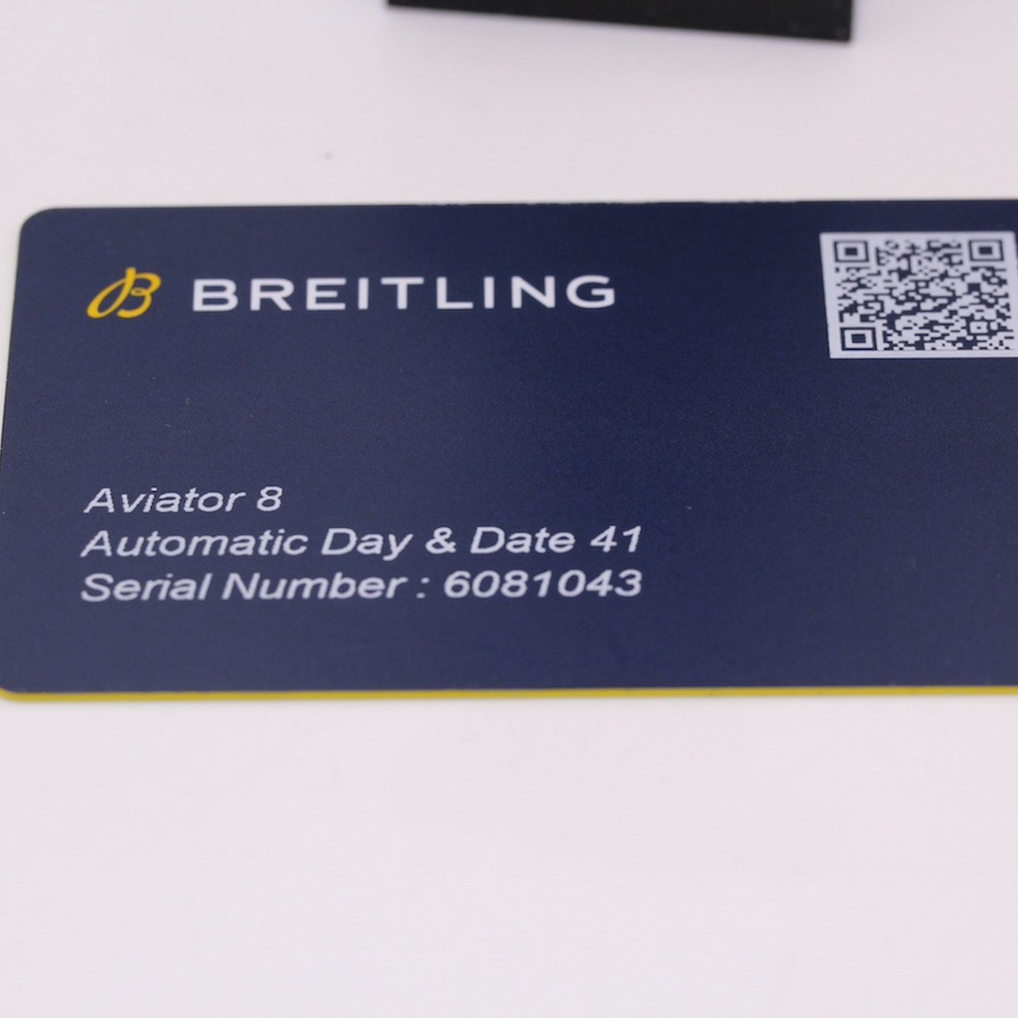 Breitling Navitimer 8 A45330101B1X1 (2021) - Black dial 41 mm Steel case (3/8)