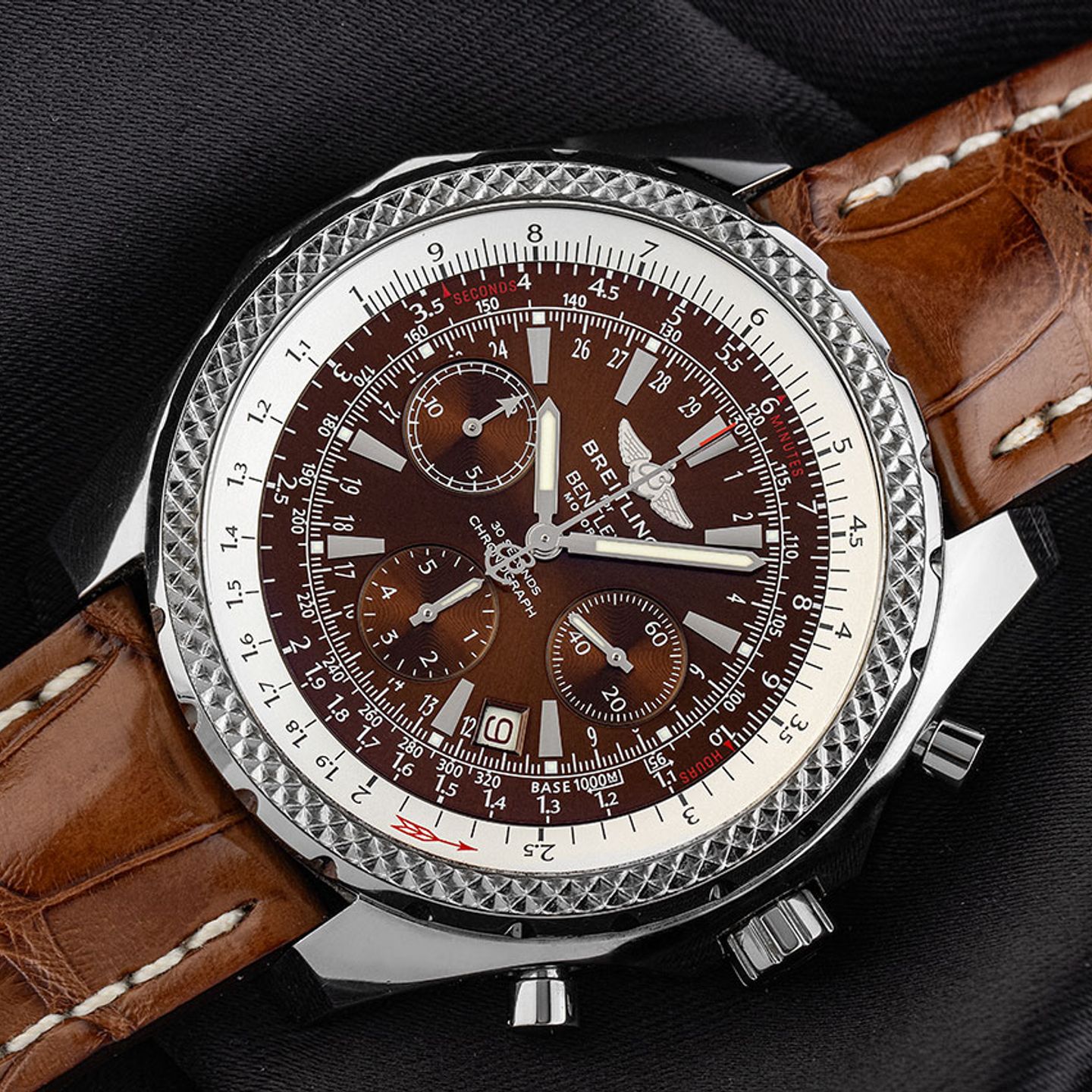 Breitling Bentley Motors A25362 (2005) - Brown dial 48 mm Steel case (3/8)
