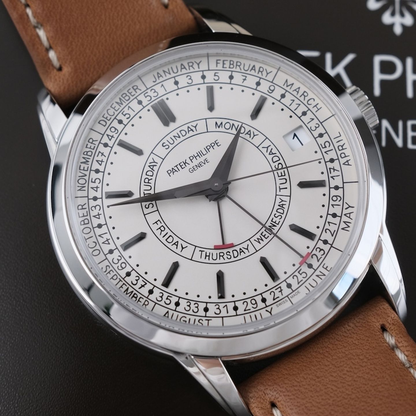 Patek Philippe Calatrava 5212A-001 - (5/8)