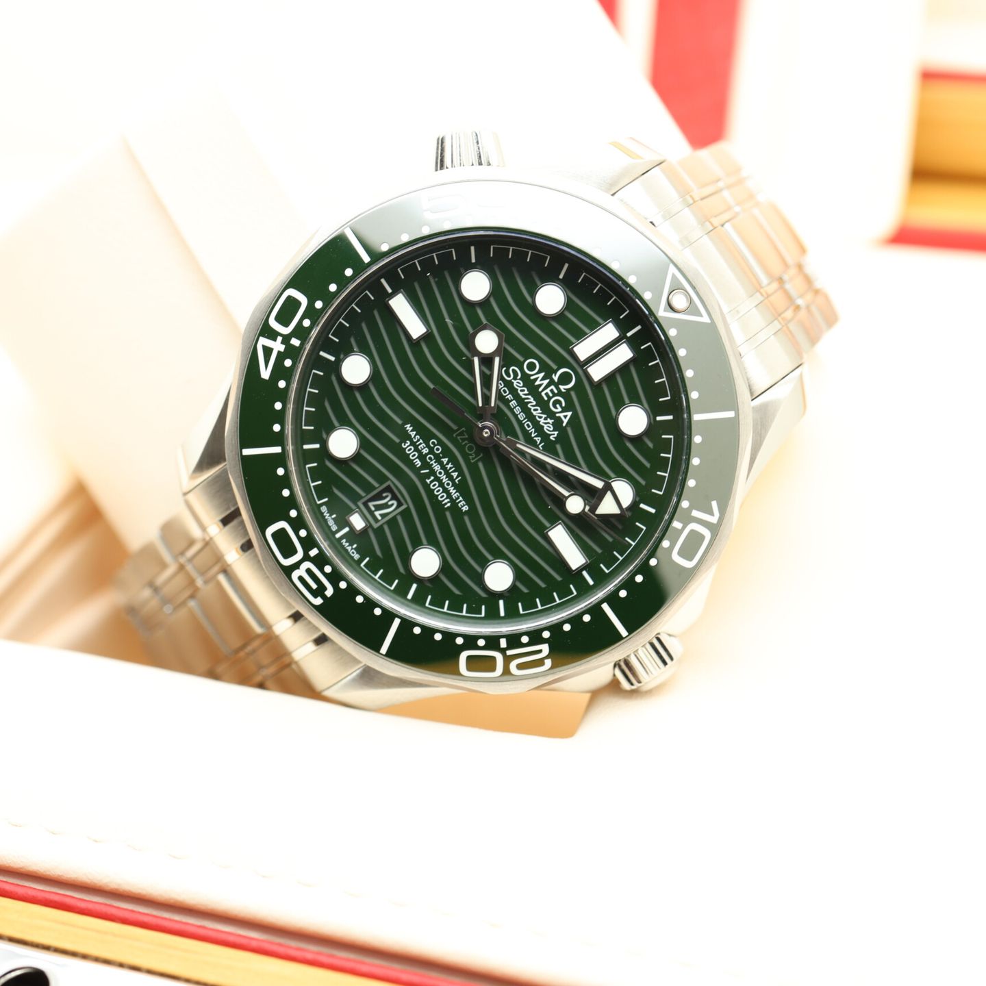 Omega Seamaster Diver 300 M 210.30.42.20.10.001 (2025) - Groen wijzerplaat 42mm Staal (8/8)