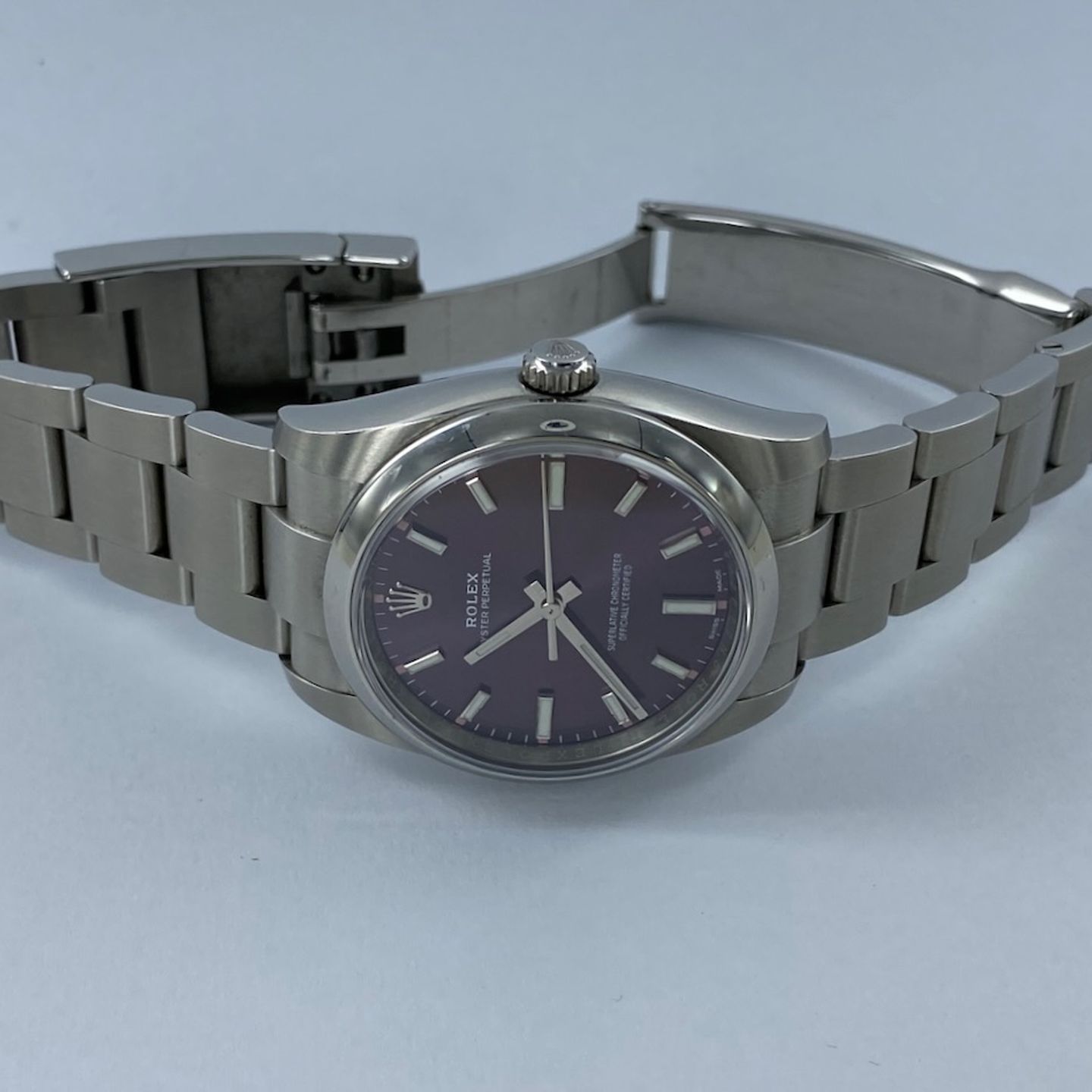 Rolex Oyster - (2020) - Purple dial 34 mm Steel case (2/7)