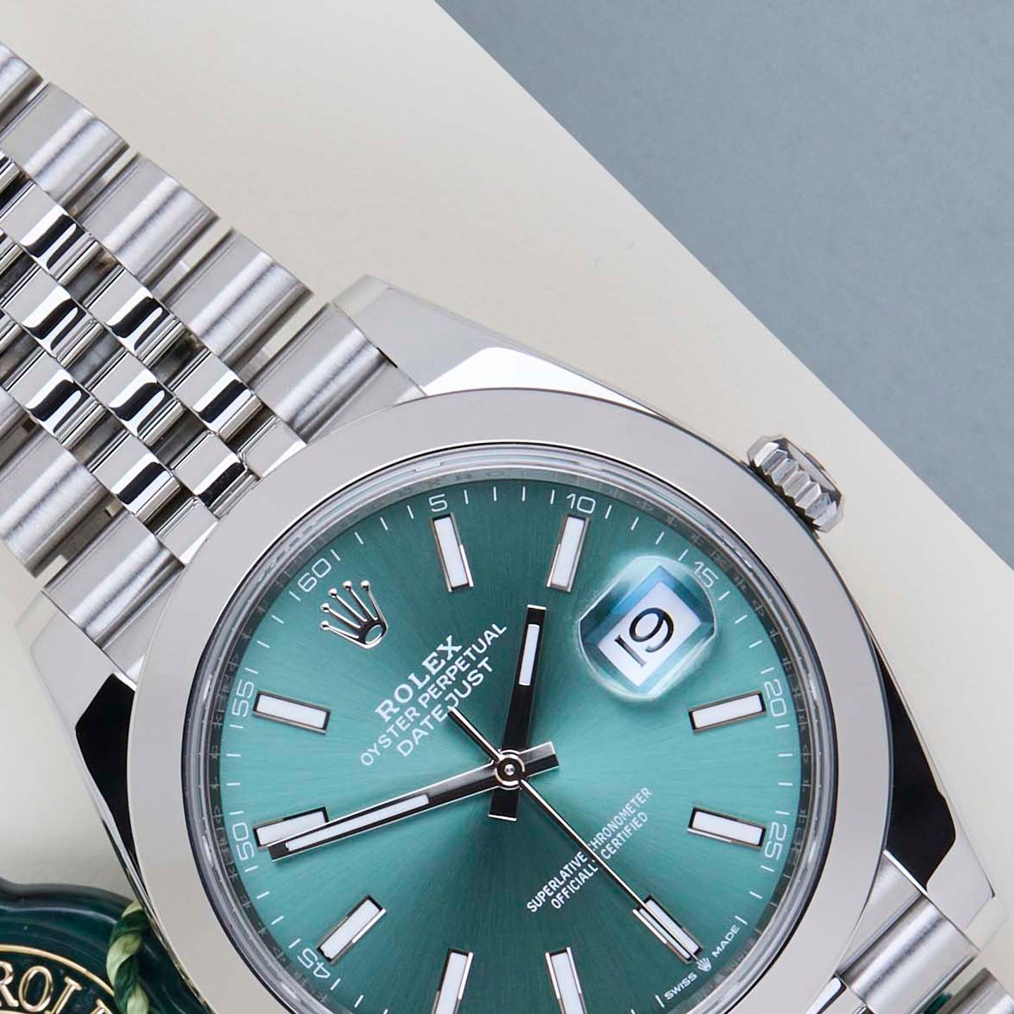 Rolex Datejust 41 126300 (2024) - Green dial 41 mm Steel case (3/8)
