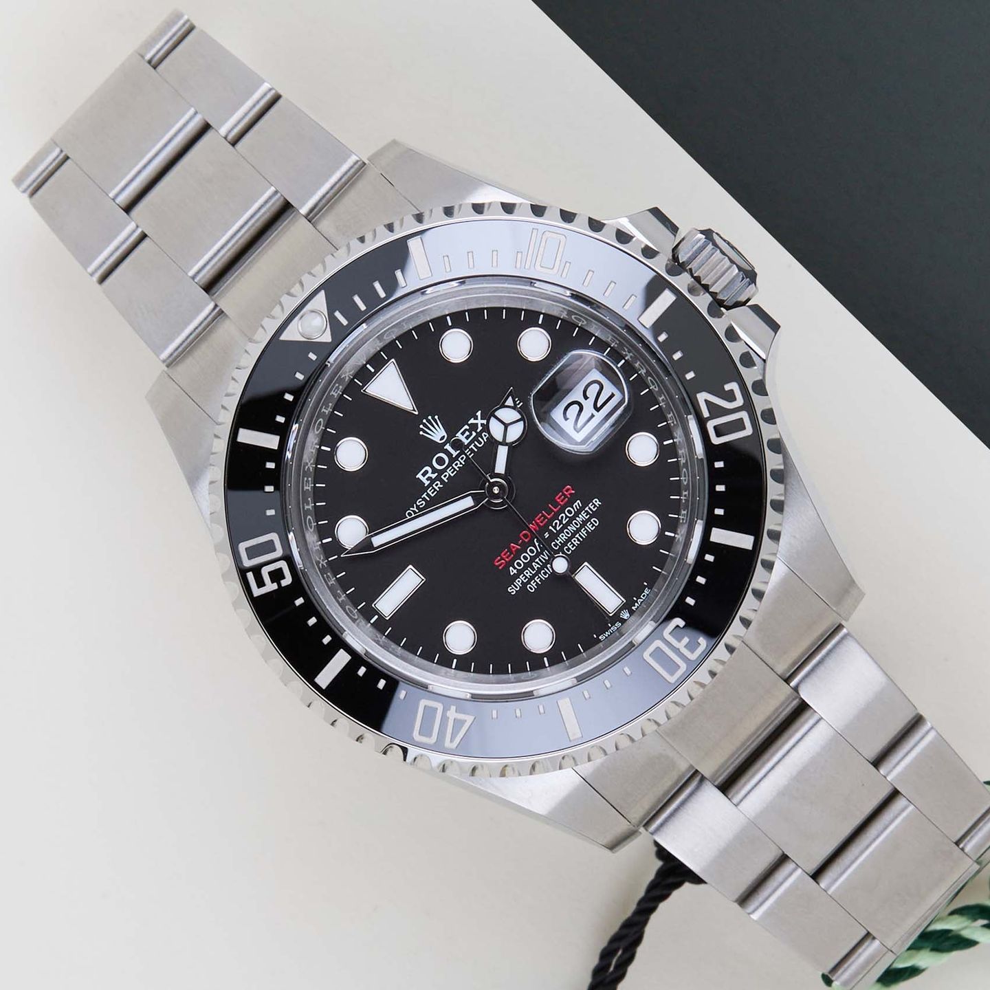 Rolex Sea-Dweller 126600 (2024) - Zwart wijzerplaat 43mm Staal (1/8)
