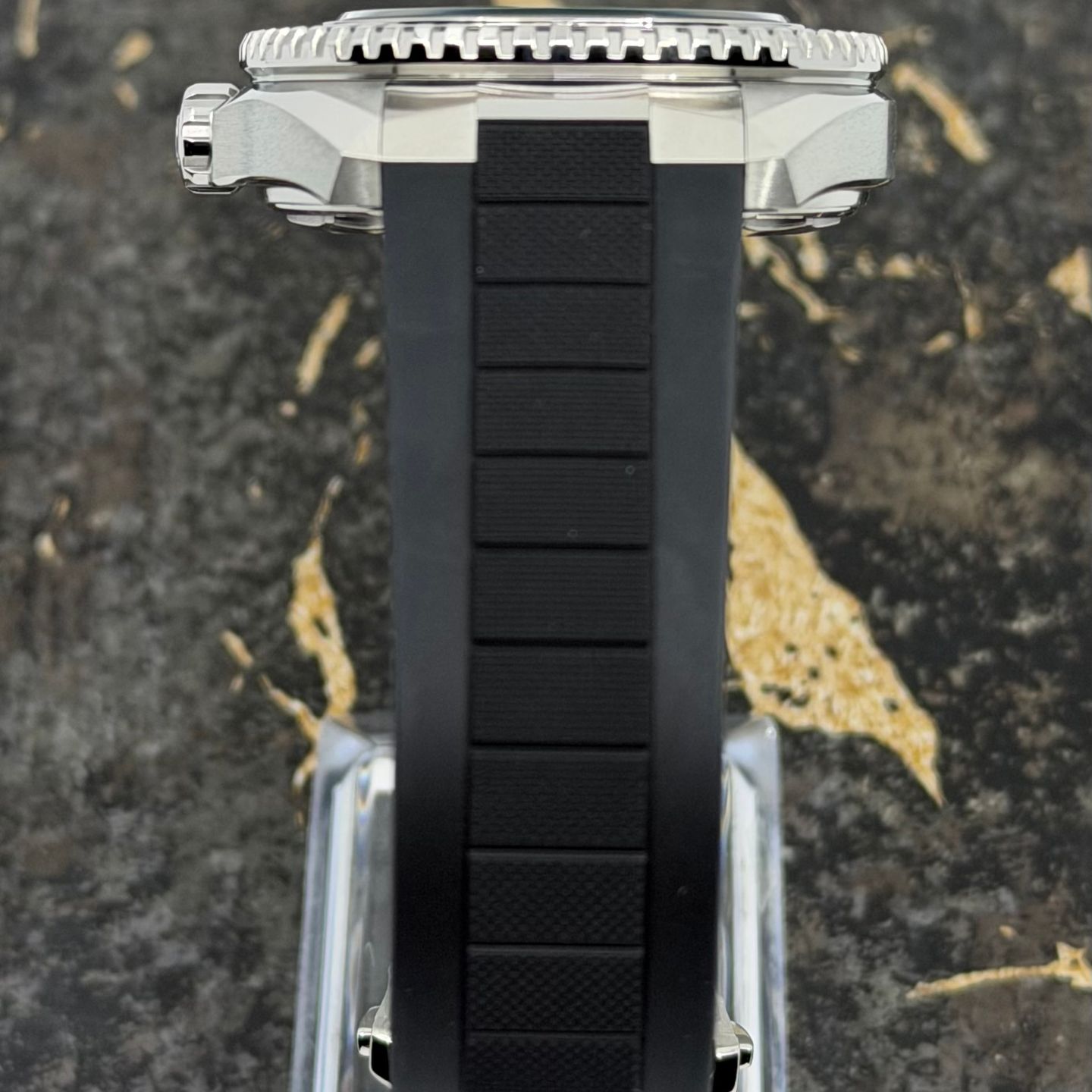 Omega Seamaster Planet Ocean 217.32.42.21.01.001 - (8/8)