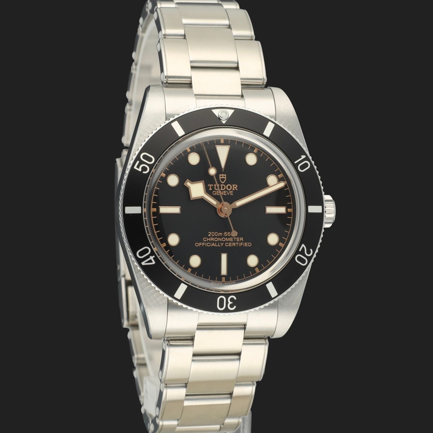 Tudor Black Bay 54 79000N (2026) - Black dial 37 mm Steel case (4/8)
