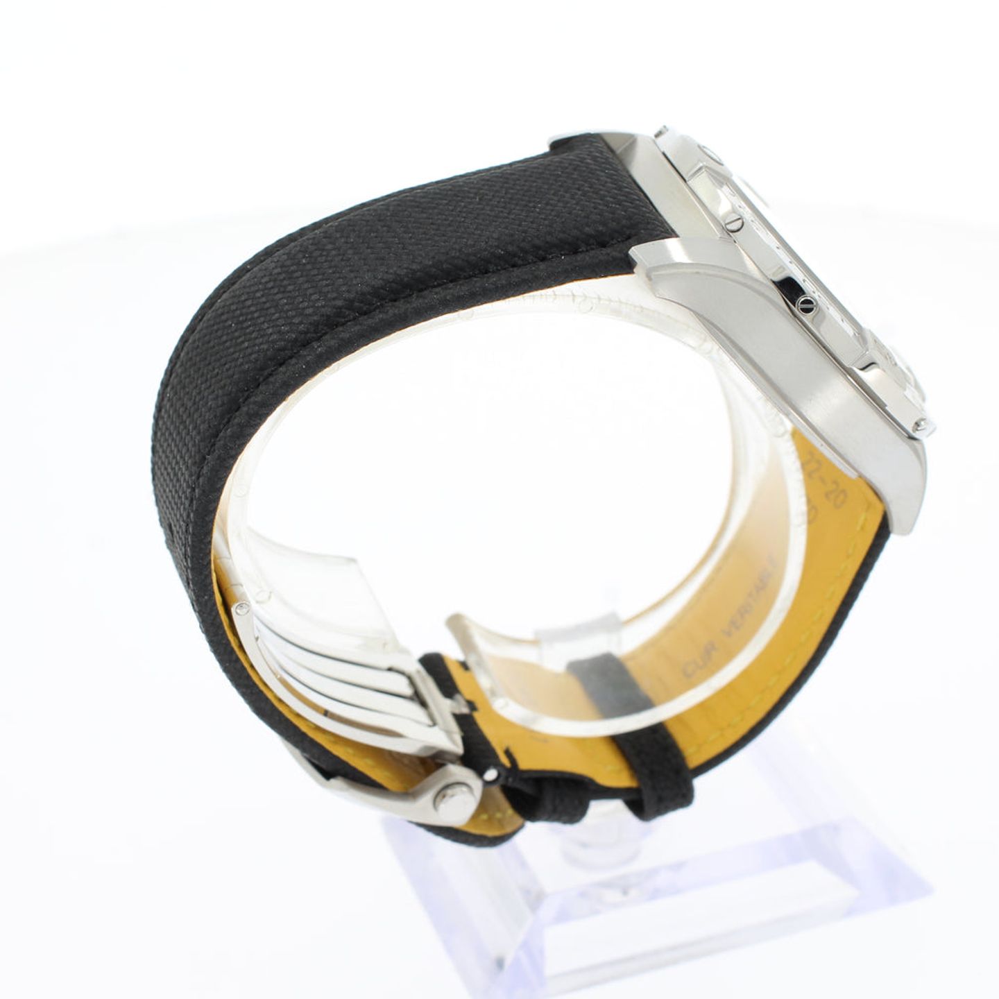 Breitling Avenger A17328101B1X1 - (3/4)