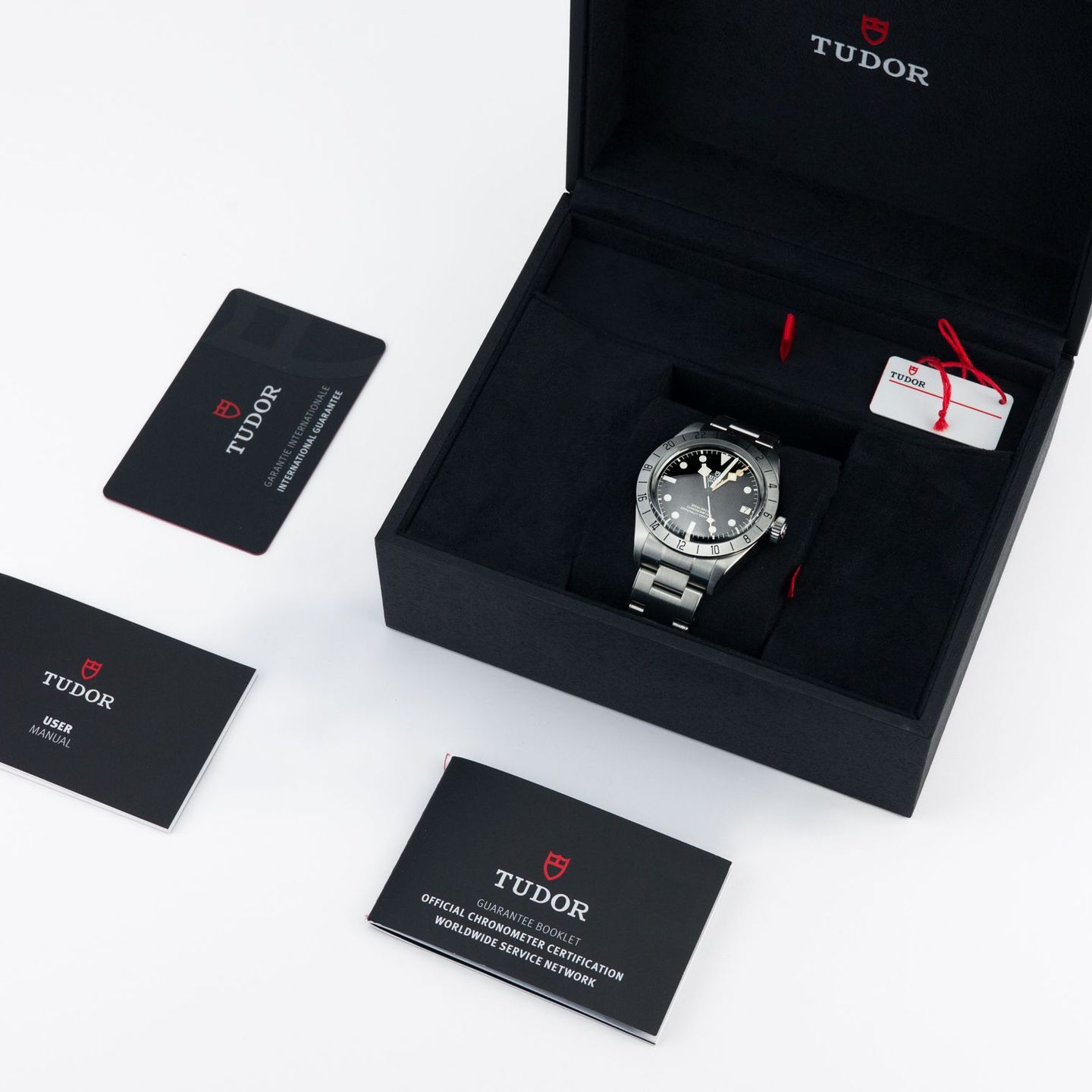 Tudor Black Bay 79470 - (2/7)
