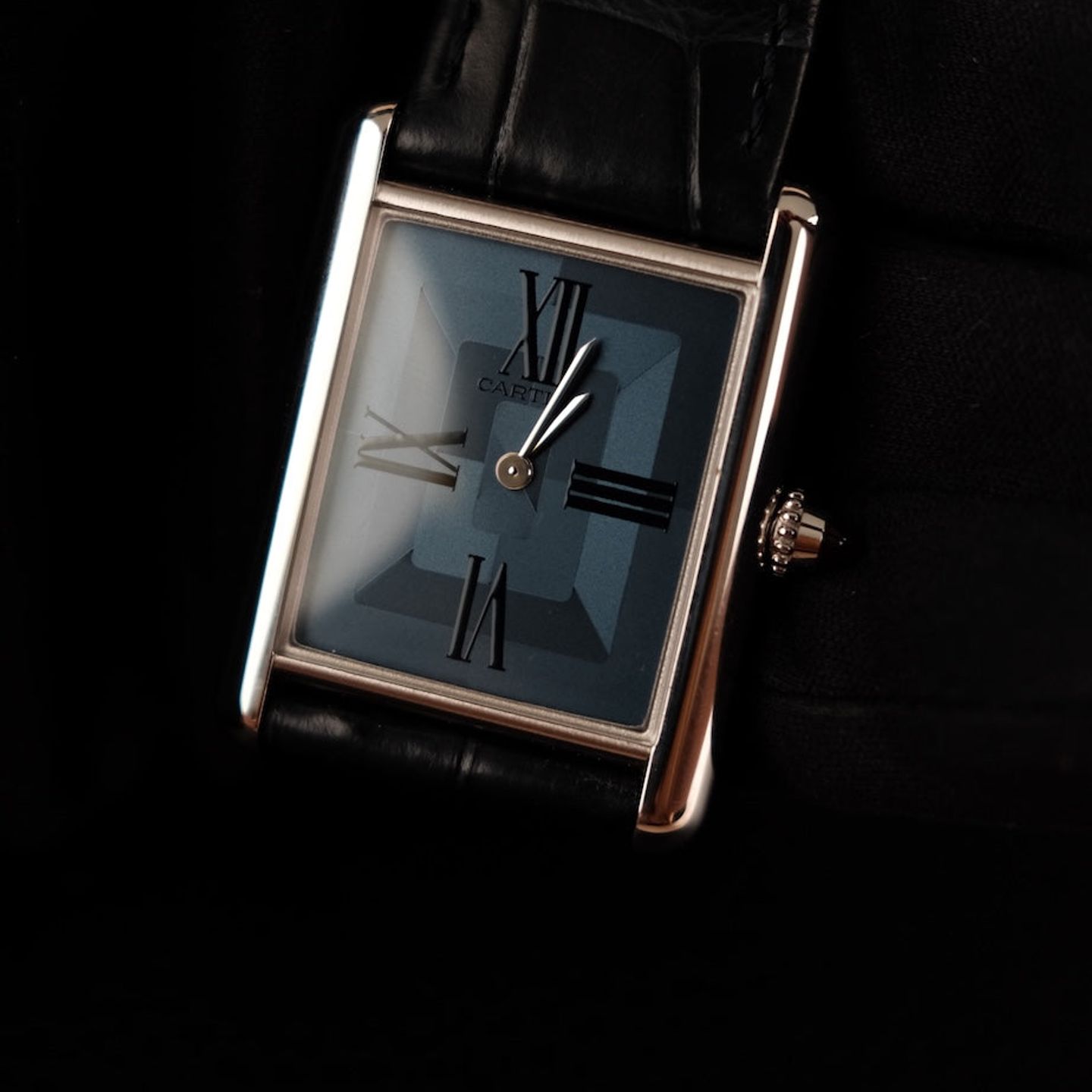 Cartier Tank Louis Cartier WGTA0121 (2023) - Blue dial 26 mm Platinum case (6/8)