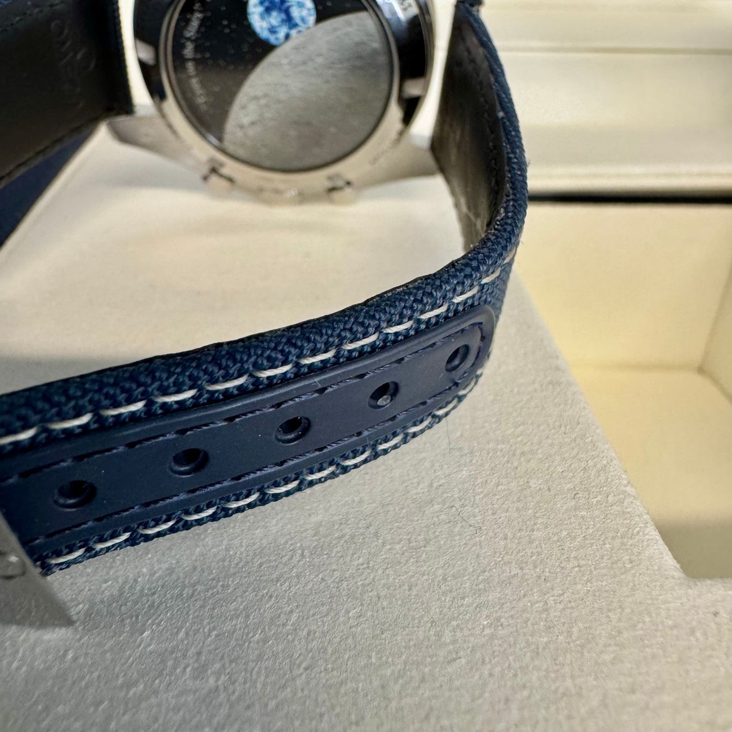 Omega Speedmaster Professional Moonwatch 310.32.42.50.02.001 - (3/4)