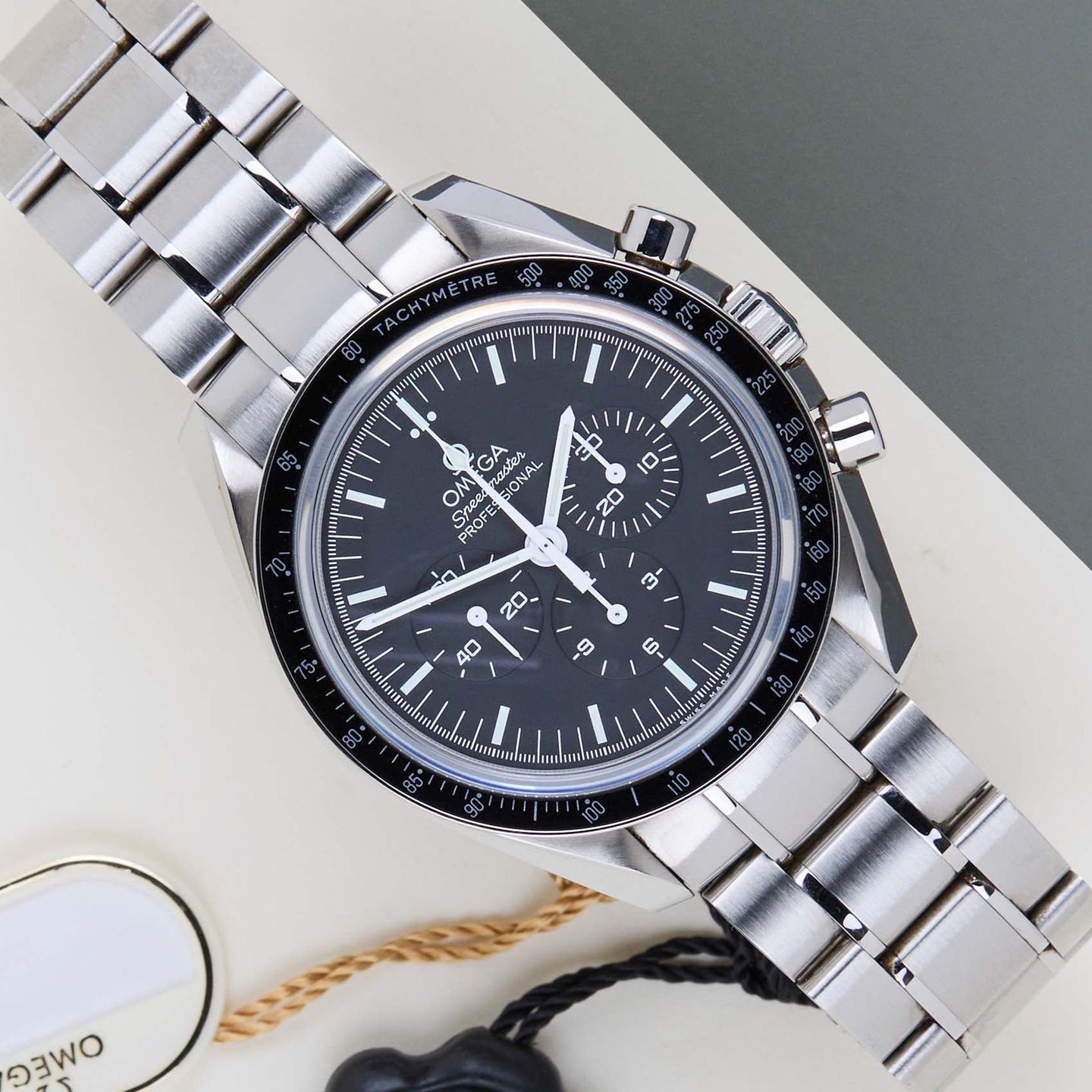Omega Speedmaster Professional Moonwatch 311.30.42.30.01.006 - (1/8)