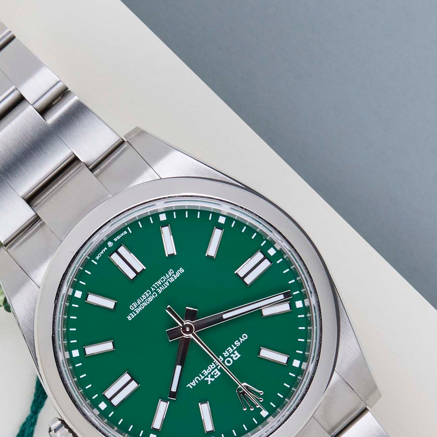 Rolex Oyster Perpetual 41 124300 - (4/8)