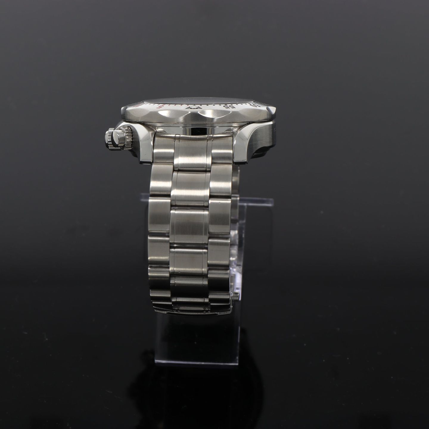 Omega Seamaster Diver 300 M 2595.30.00 (2004) - Silver dial Unknown Steel case (7/8)