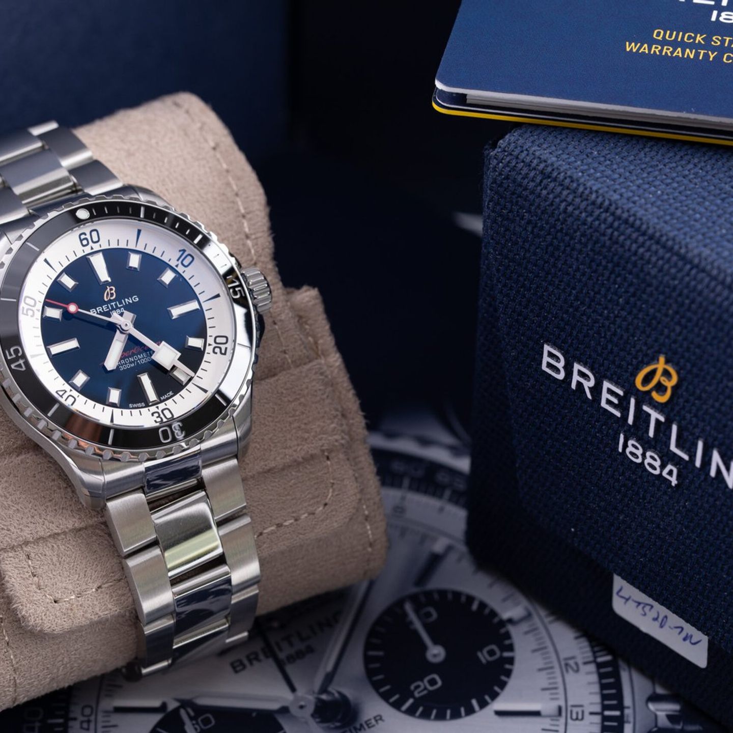 Breitling Superocean 42 A17375 - (1/8)