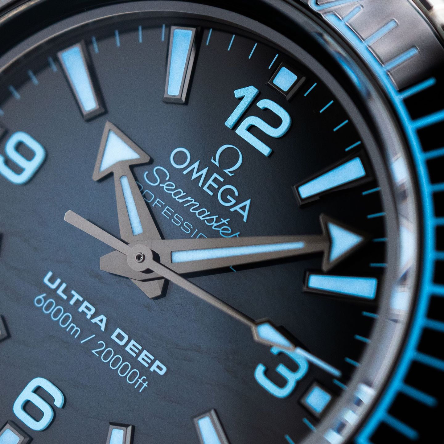 Omega Seamaster Planet Ocean 215.30.46.21.03.002 - (4/8)