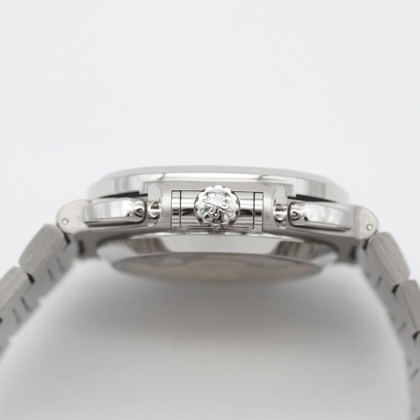Patek Philippe Nautilus 5980 (2012) - 41 mm (5/8)