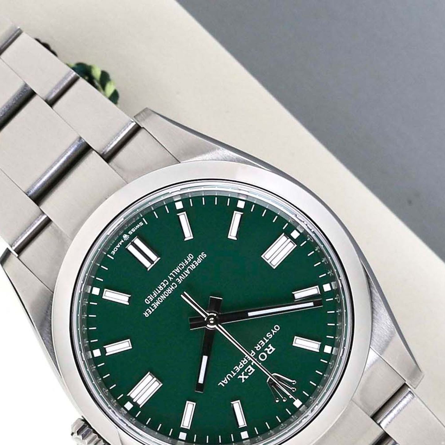 Rolex Oyster Perpetual 36 126000 - (4/8)