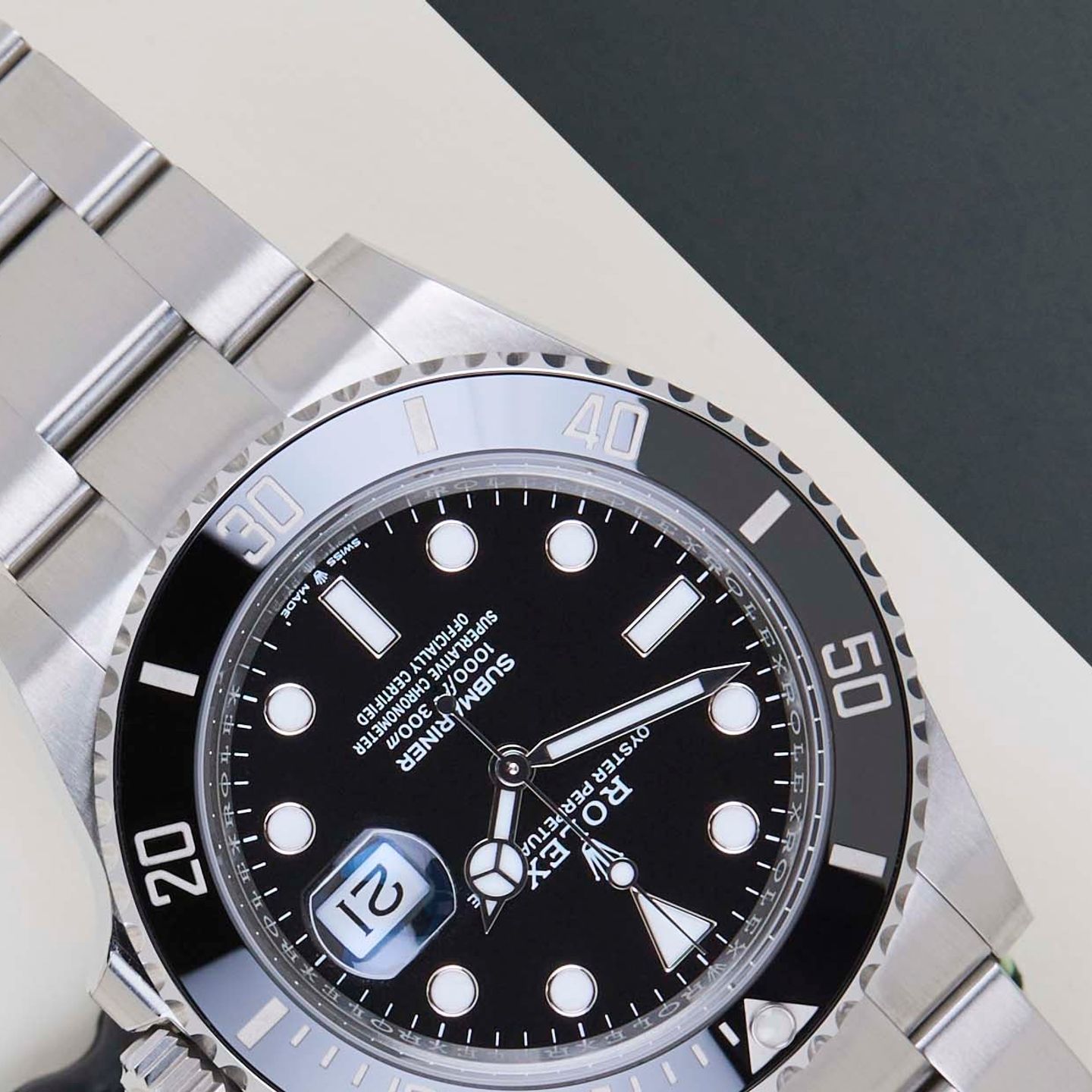 Rolex Submariner Date 126610LN - (4/8)