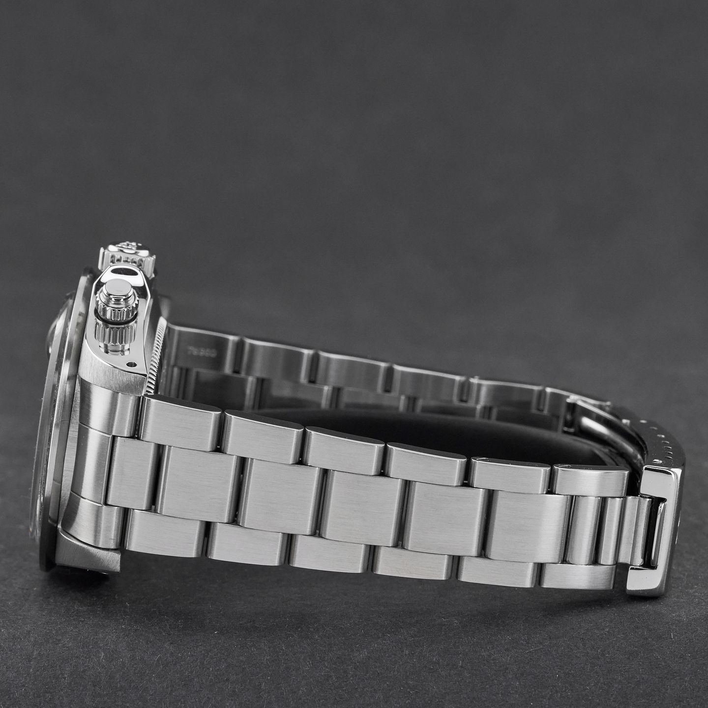 Tudor Oysterdate Big Block 79180 (1993) - 40 mm Steel case (5/8)
