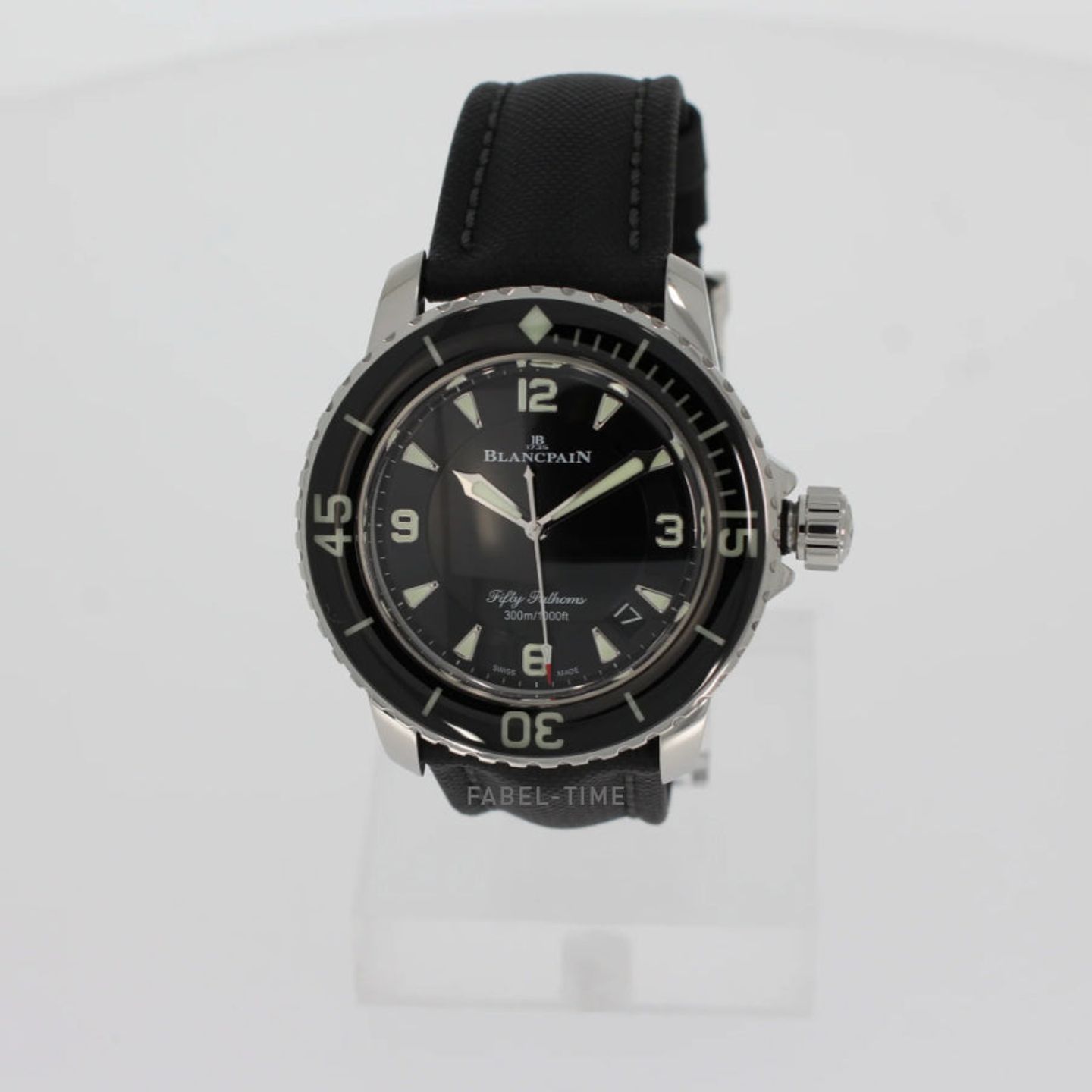 Blancpain Fifty Fathoms 5015-1130-52A (2025) - Black dial 45 mm Steel case (1/4)