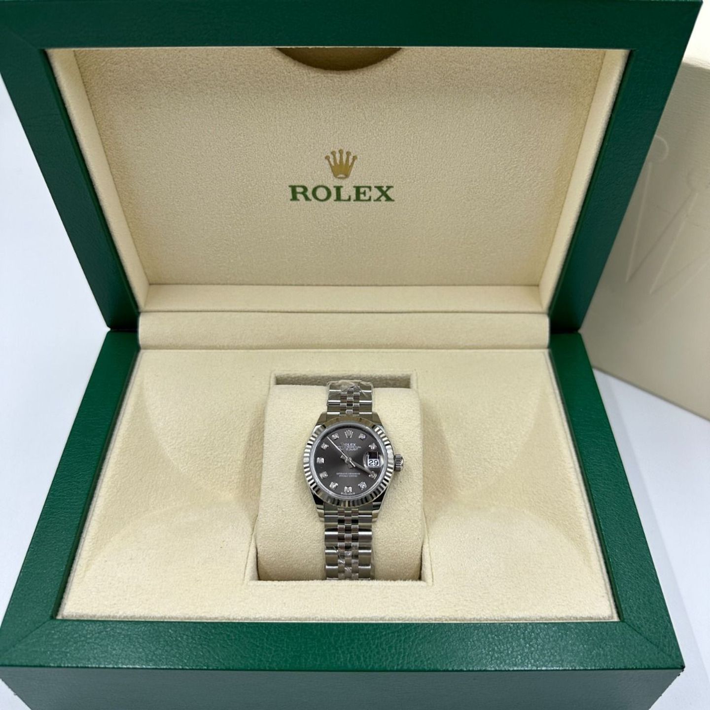 Rolex Lady-Datejust 279174 (2024) - Grey dial 28 mm Steel case (4/8)