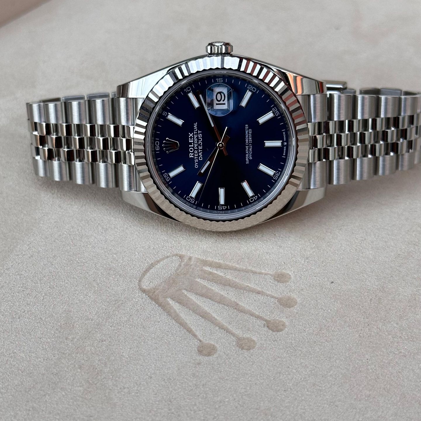 Rolex Datejust 41 126334 (2024) - Blauw wijzerplaat 41mm Staal (3/8)