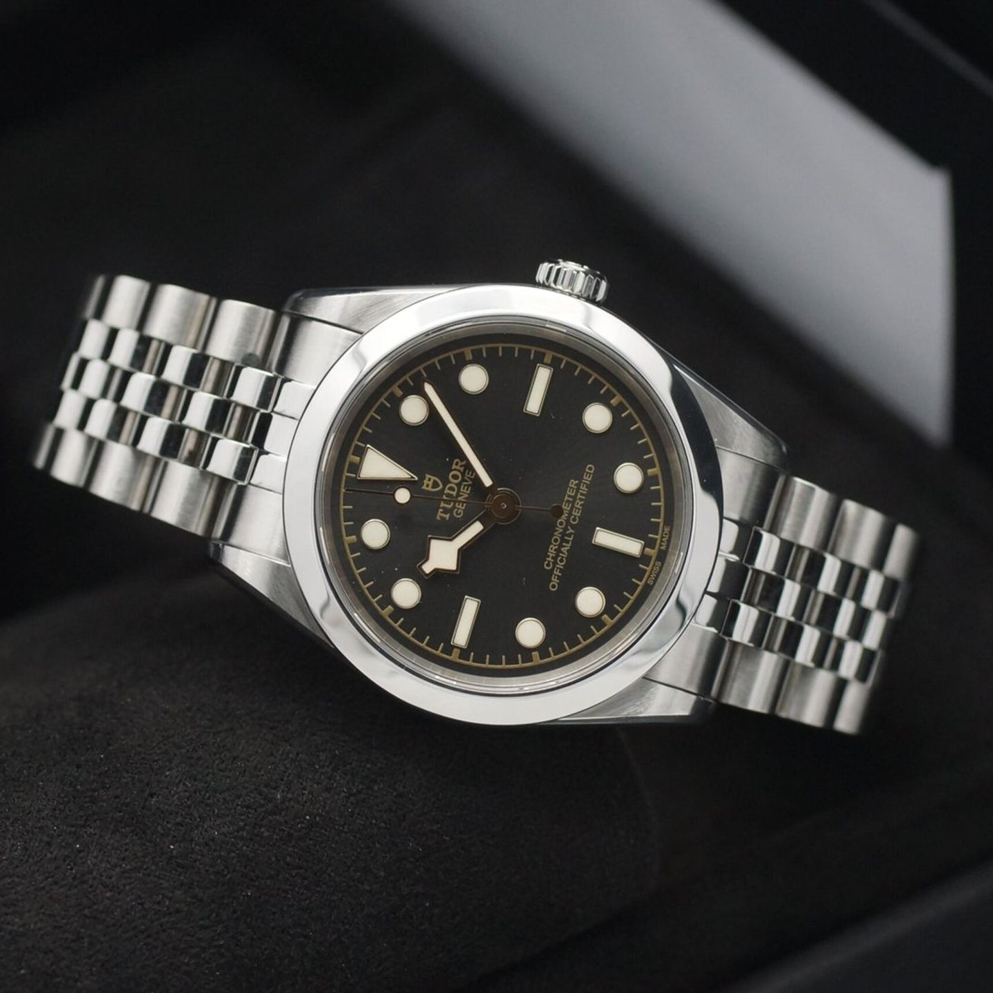 Tudor Black Bay 79600 (2023) - Black dial 31 mm Steel case (1/8)
